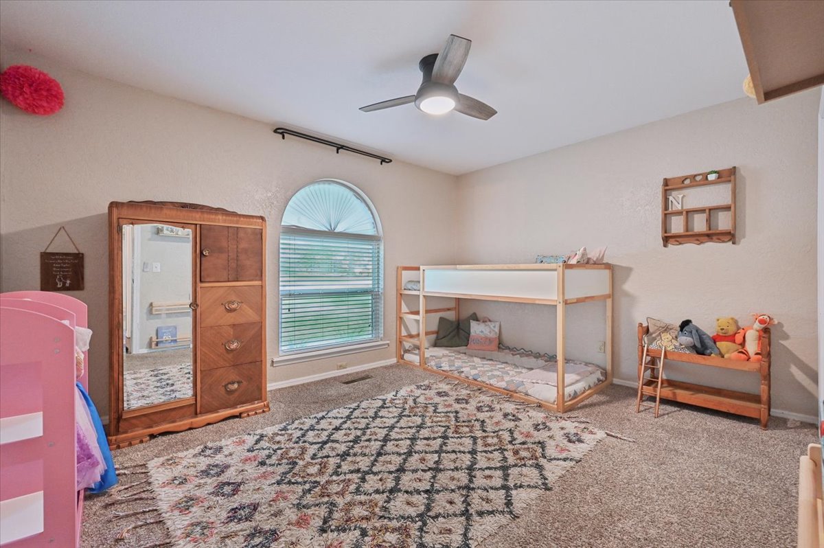 10511 S 200th East Avenue Property Photo 33