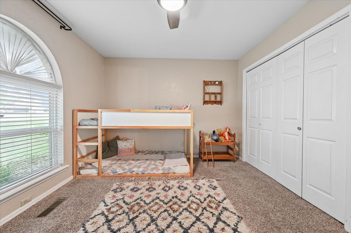 10511 S 200th East Avenue Property Photo 34