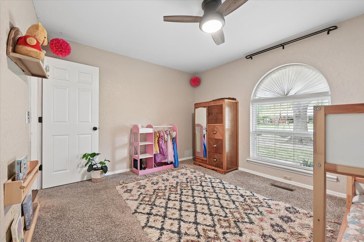 10511 S 200th East Avenue Property Photo 35