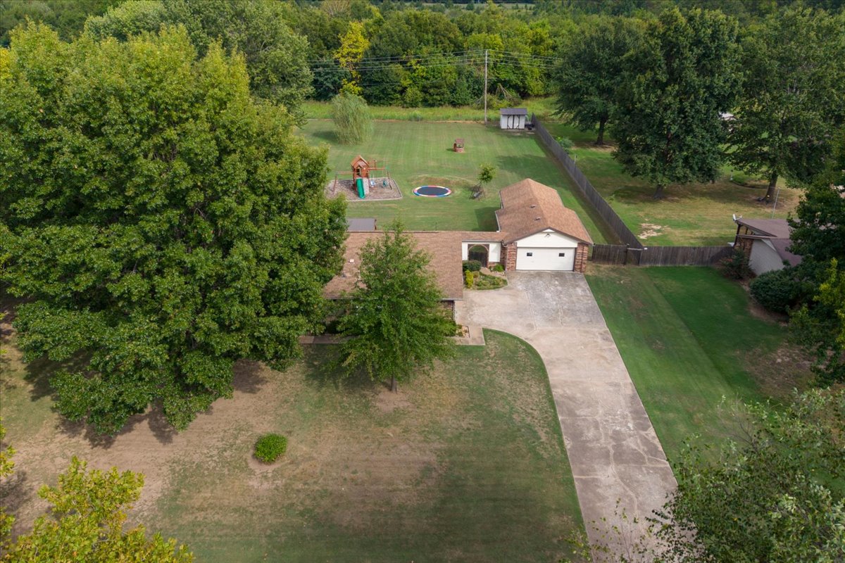 10511 S 200th East Avenue Property Photo 48