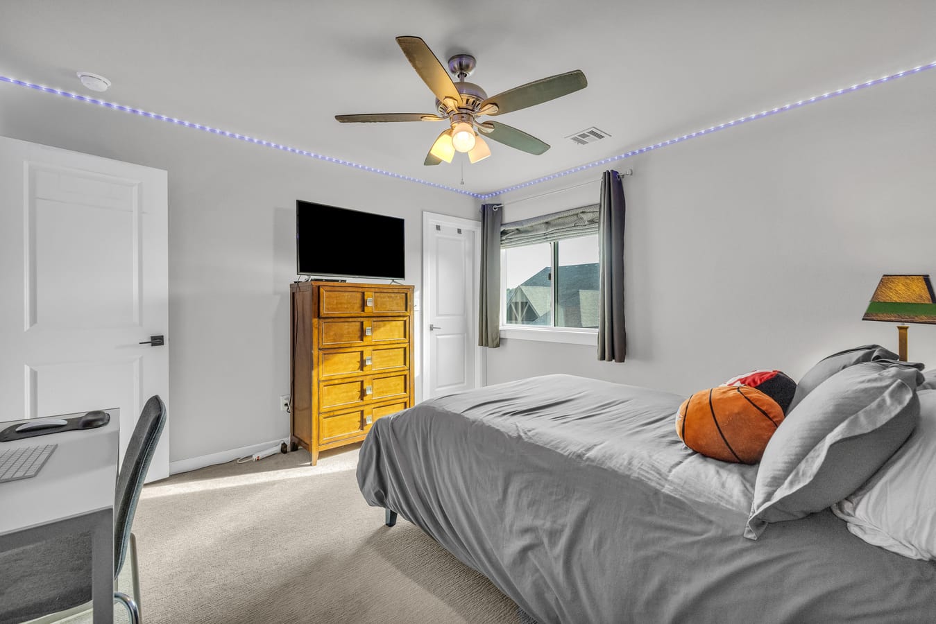 12213 S Fulton Avenue Property Photo 51