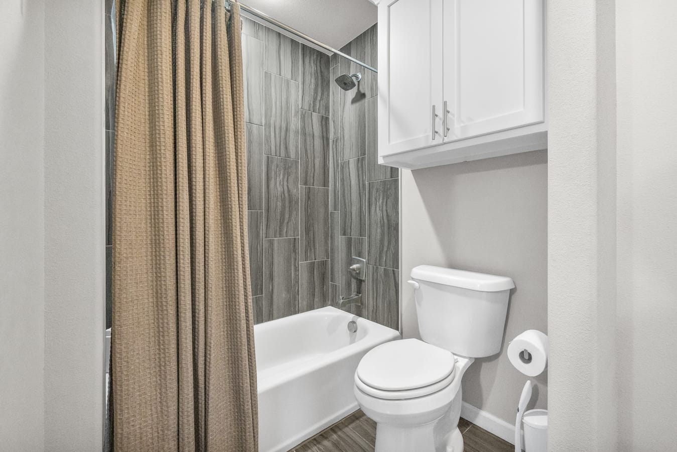 12213 S Fulton Avenue Property Photo 53