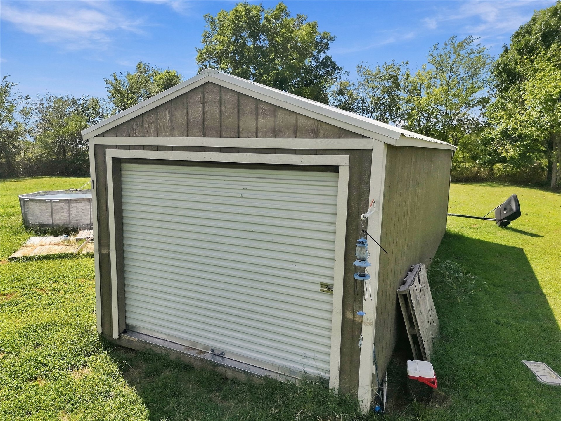 81750 S 4719 Property Photo 7