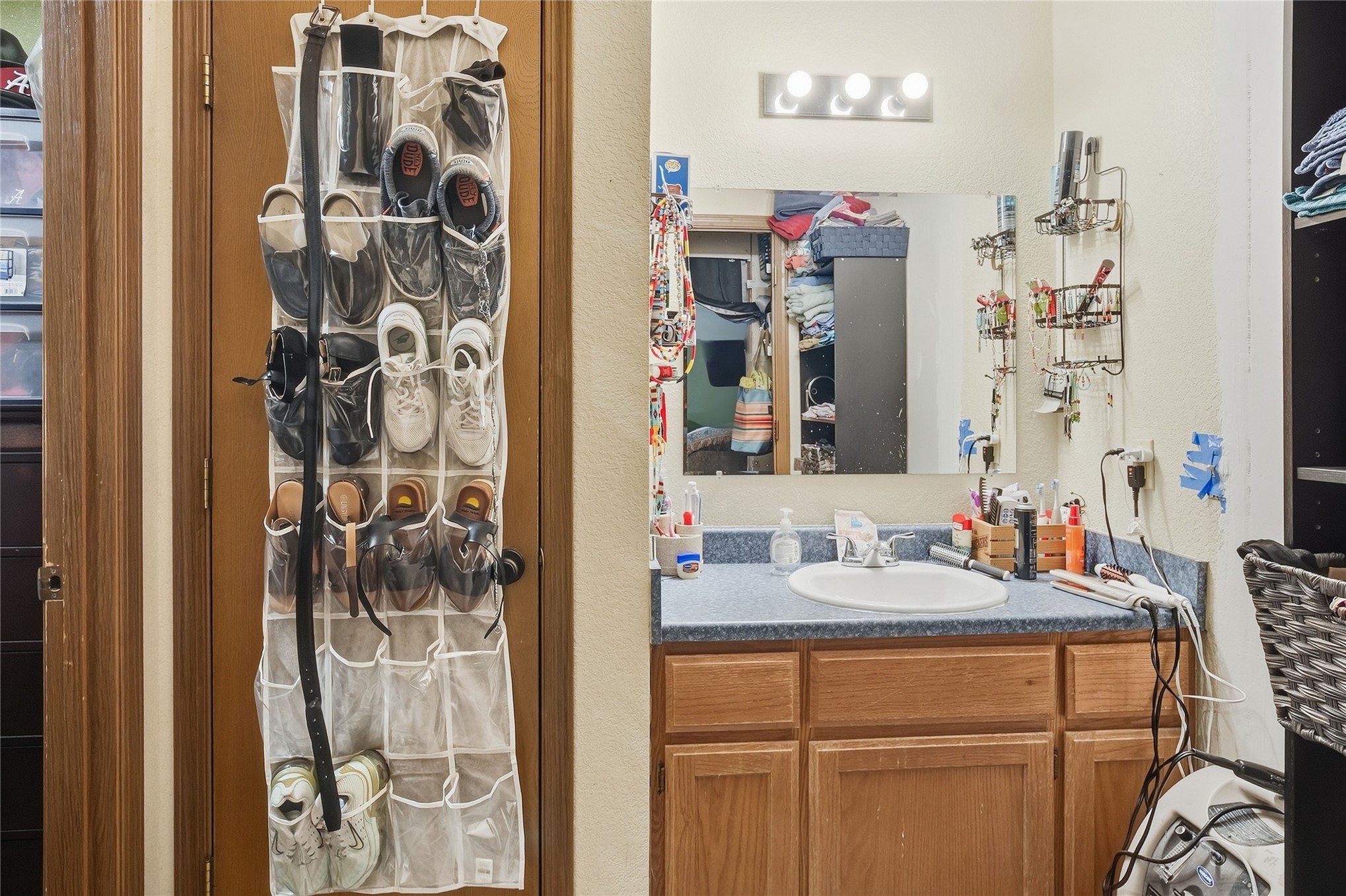 81750 S 4719 Property Photo 25