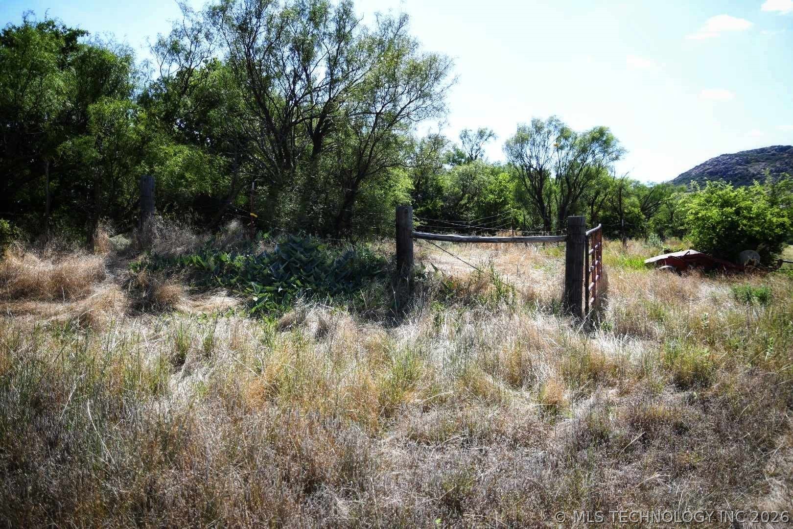 20826 E County Road 1470 Property Photo 16