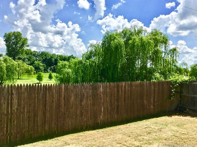 12938 E 28th Place Property Photo 2