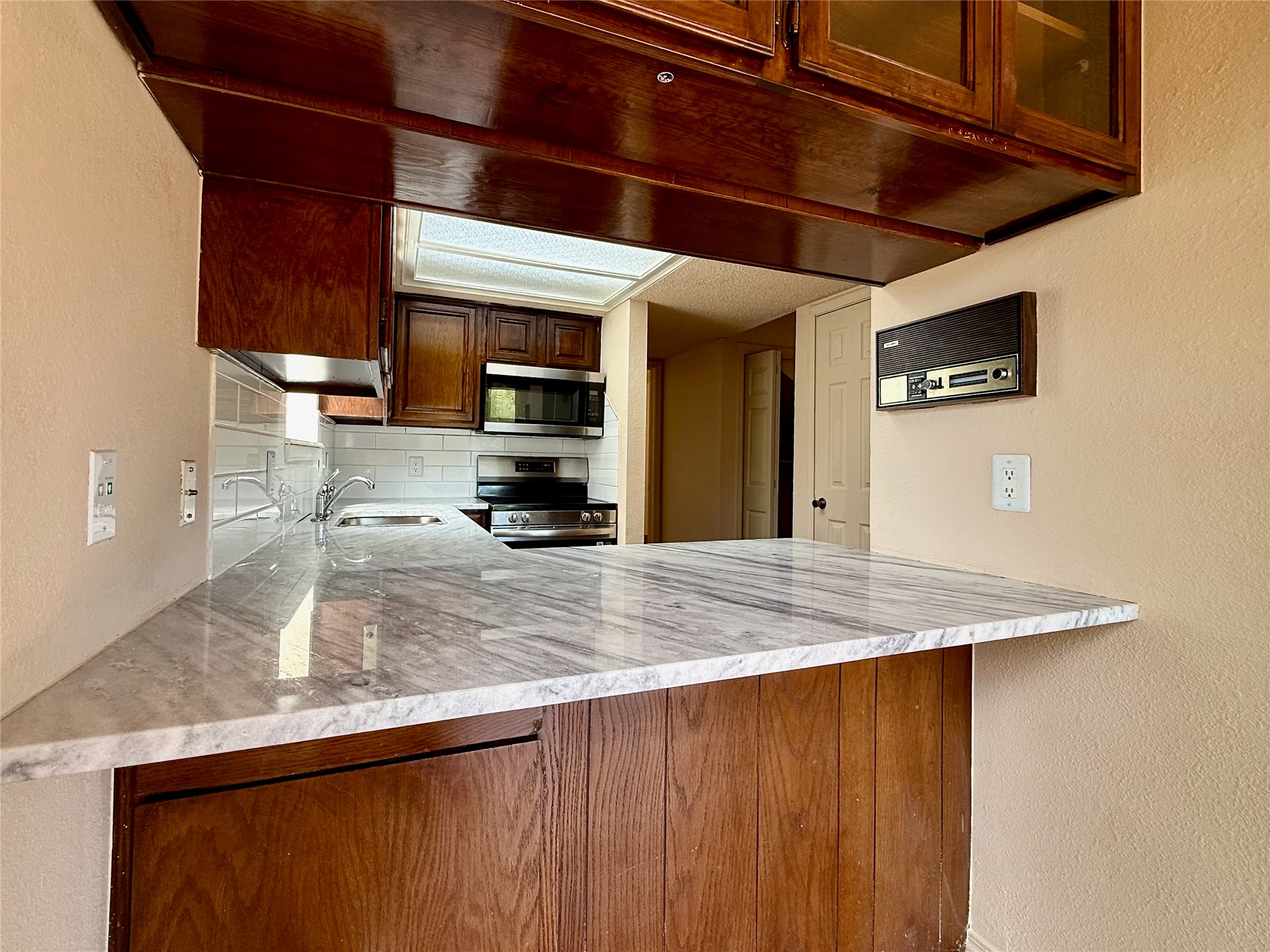 12938 E 28th Place Property Photo 13
