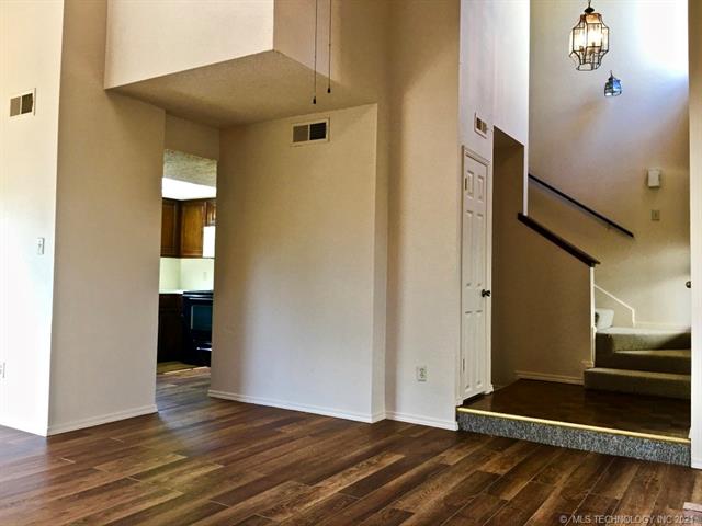 12938 E 28th Place Property Photo 18