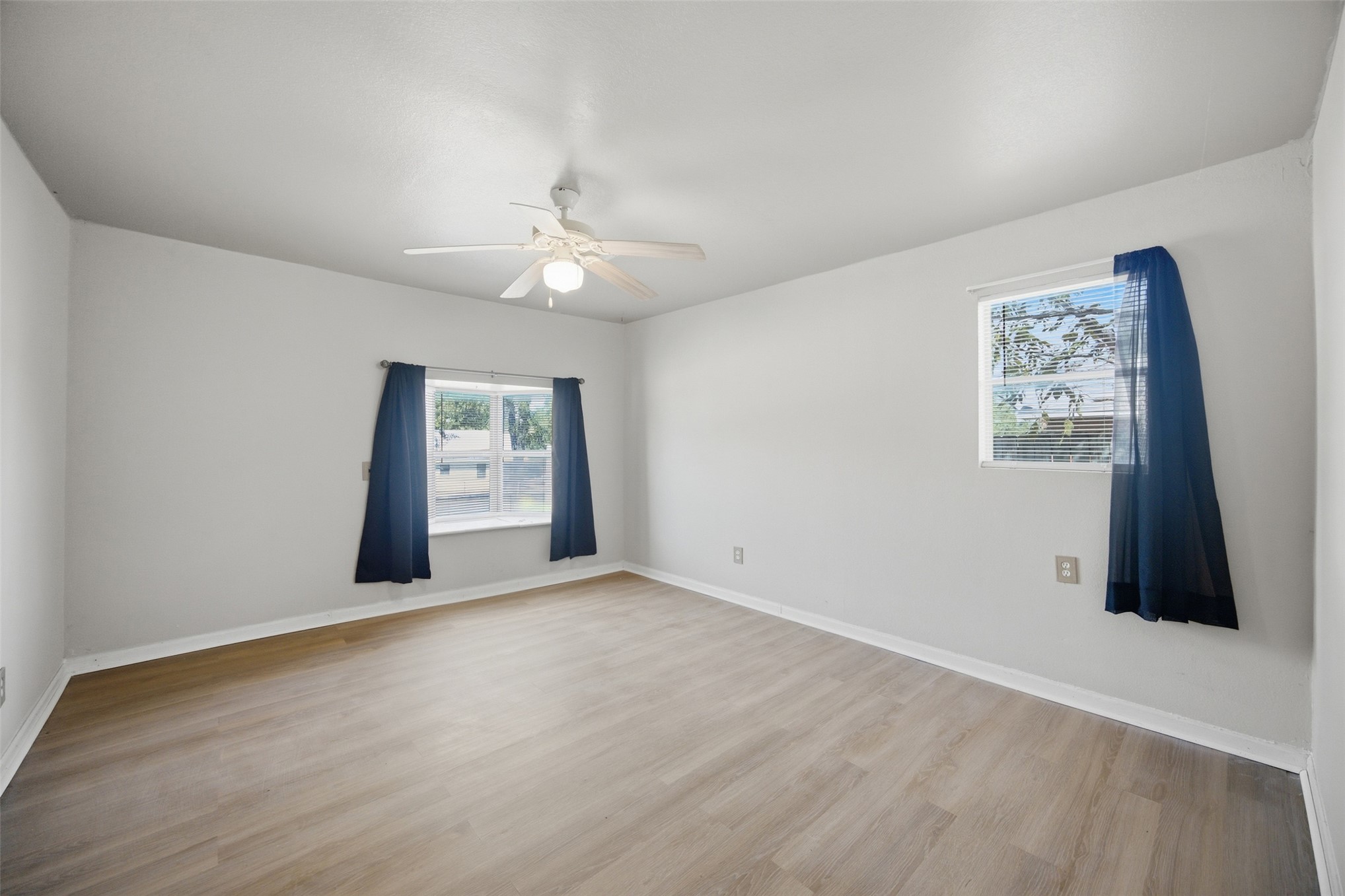 1326 N Hickory Property Photo 25