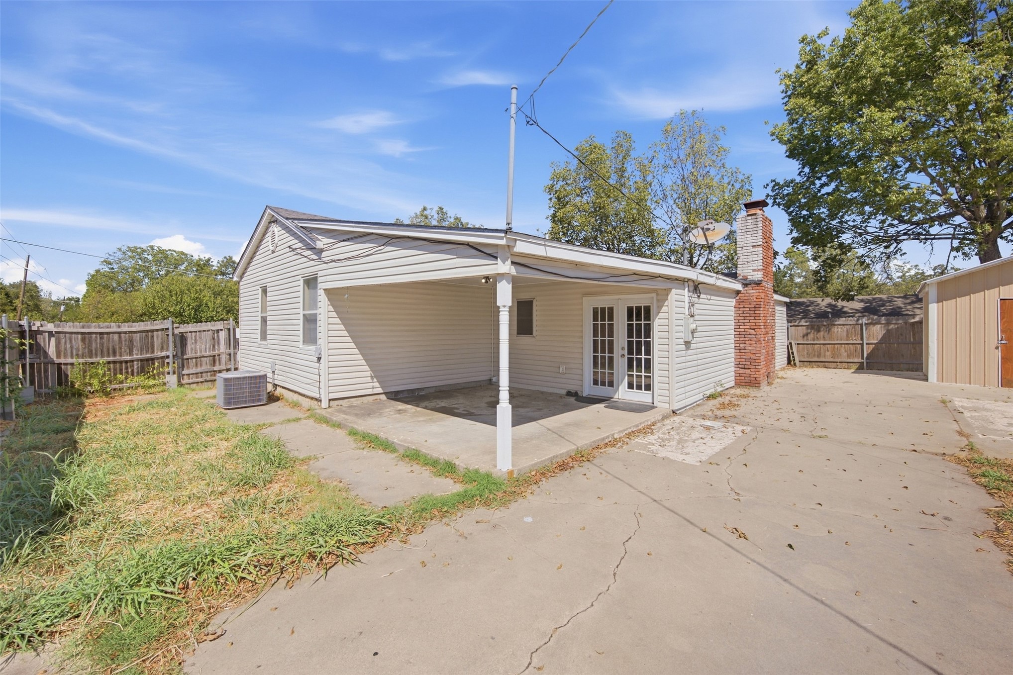 1326 N Hickory Property Photo 32