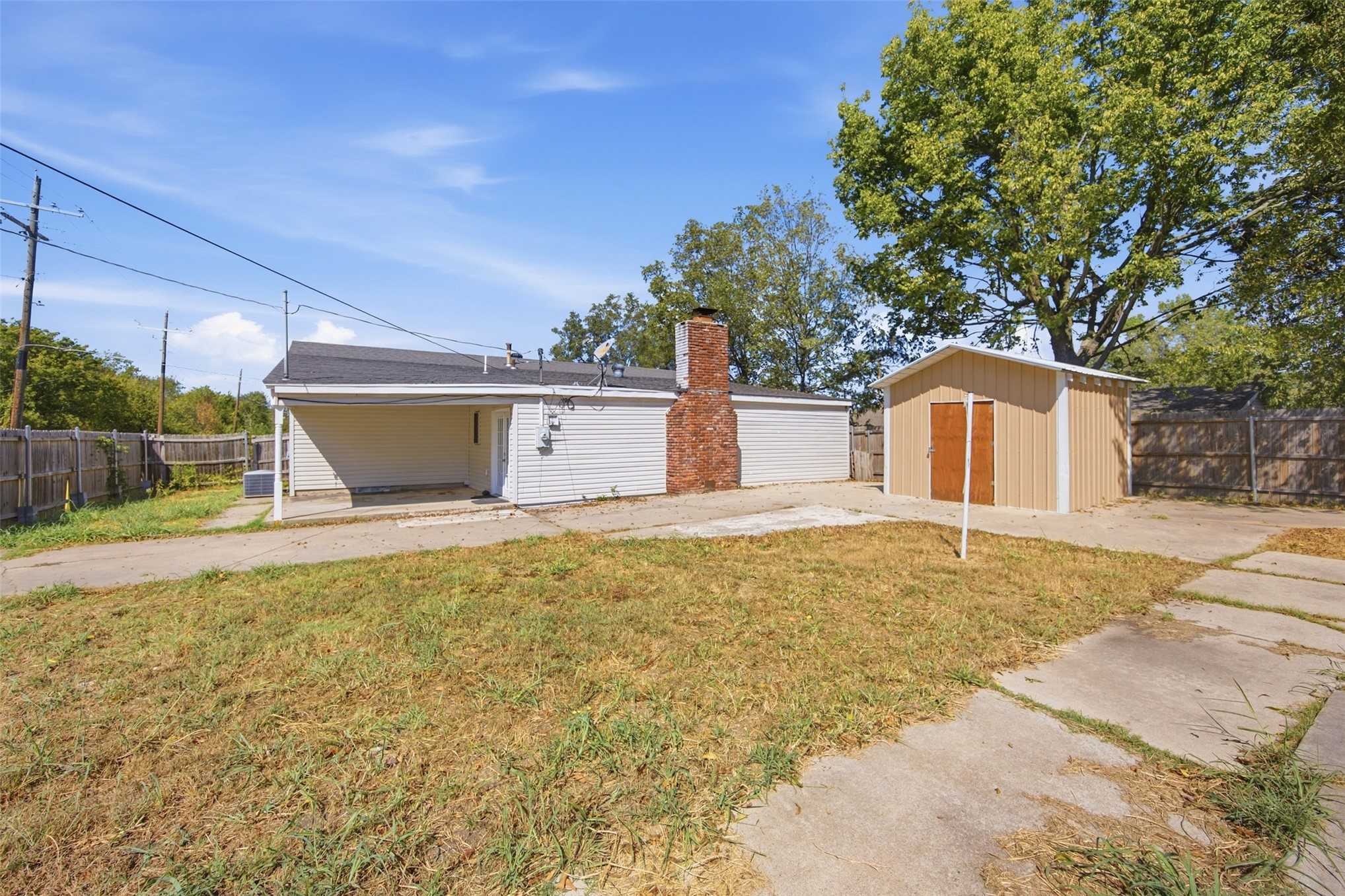 1326 N Hickory Property Photo 33