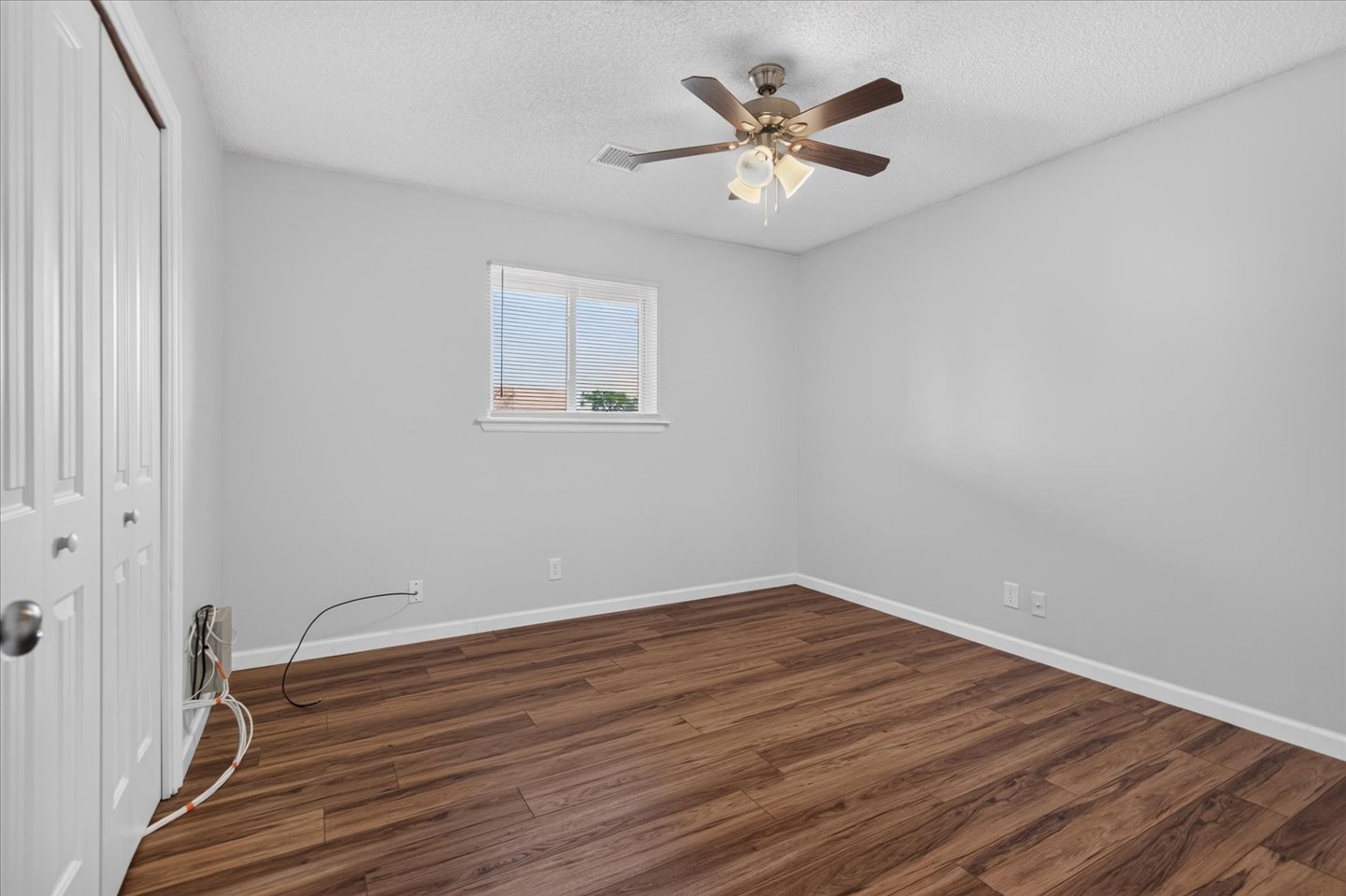 805 Castle Road Property Photo 20