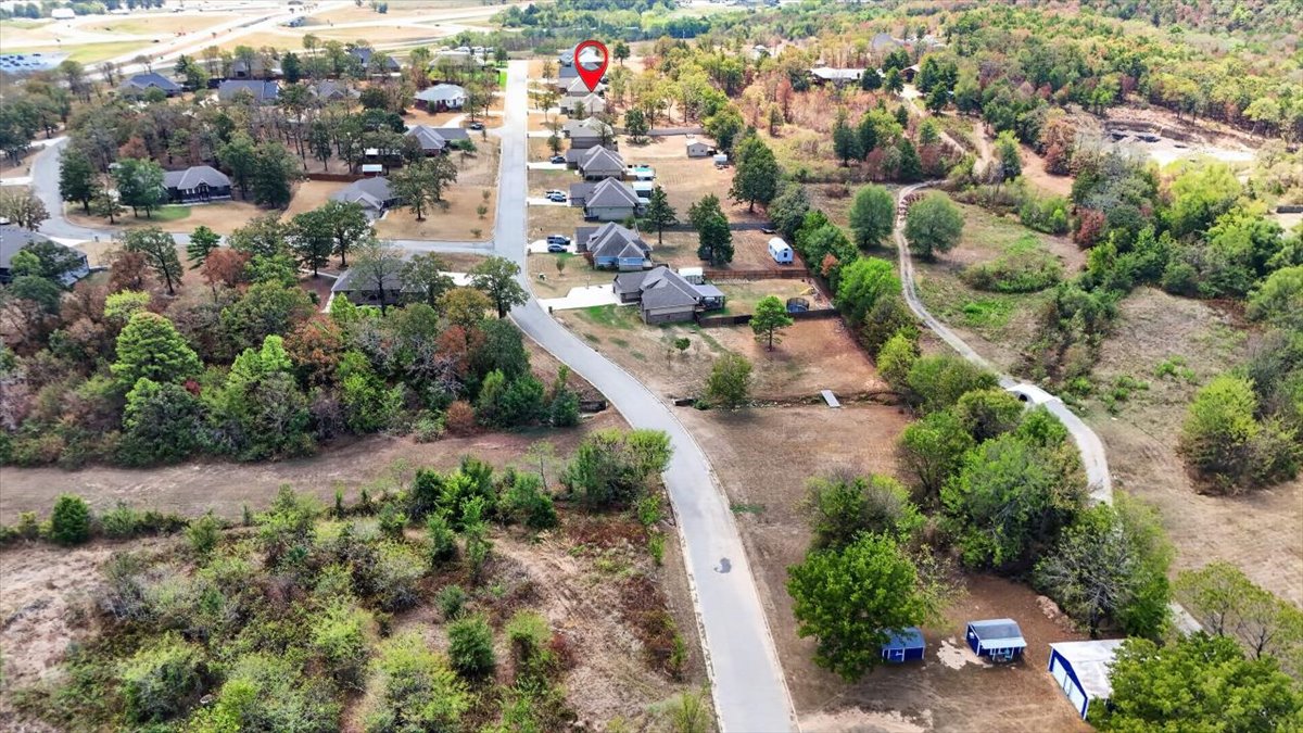 301 Eagle Crest Property Photo 51