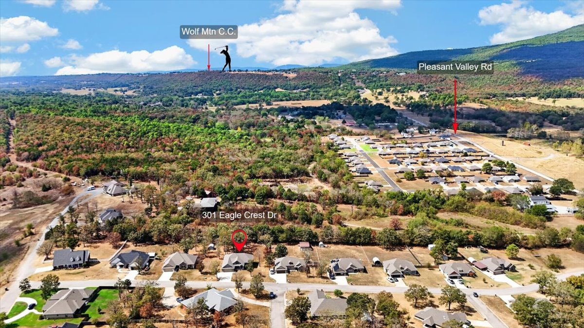 301 Eagle Crest Property Photo 54