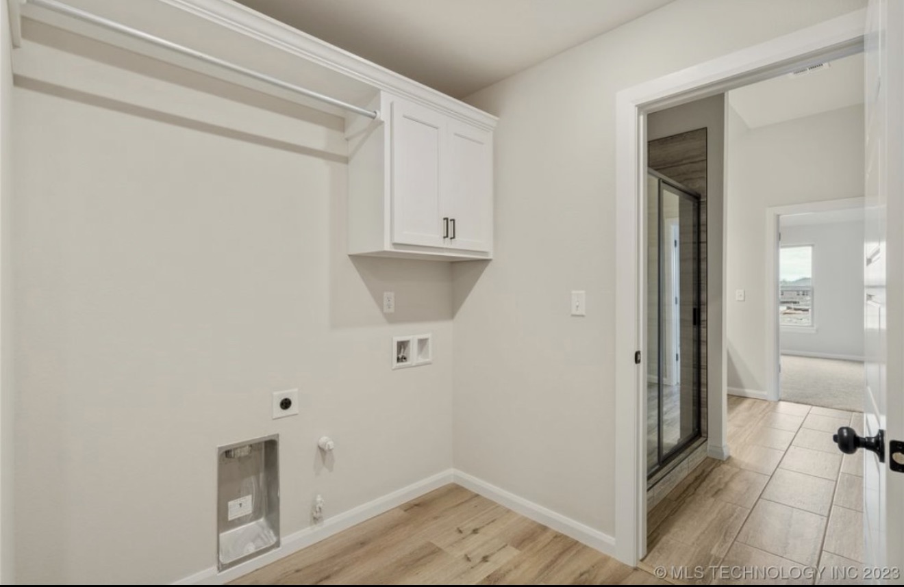 1314 N Beech Street Property Photo 6
