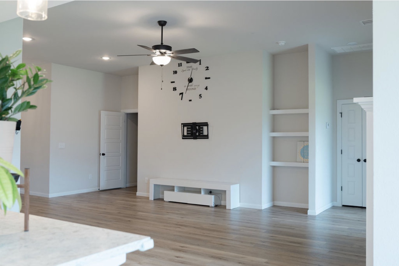 1314 N Beech Street Property Photo 15