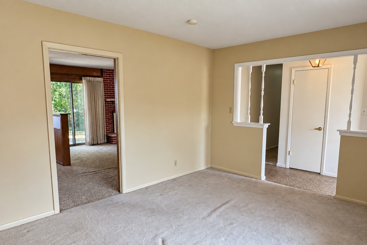 3177 S 74th East Avenue Property Photo 6