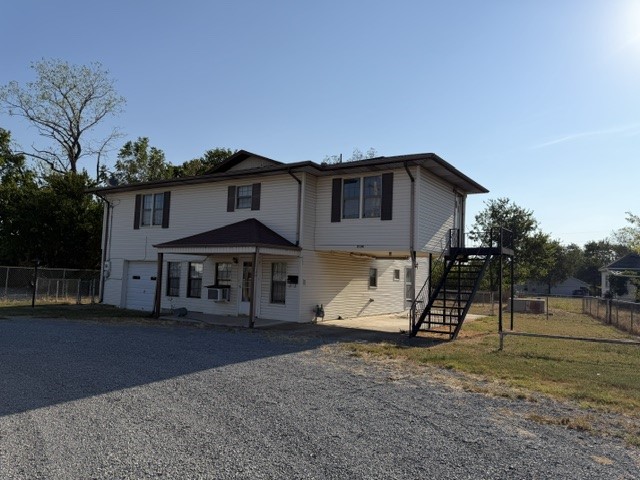 2104 N Main Street Property Photo 1