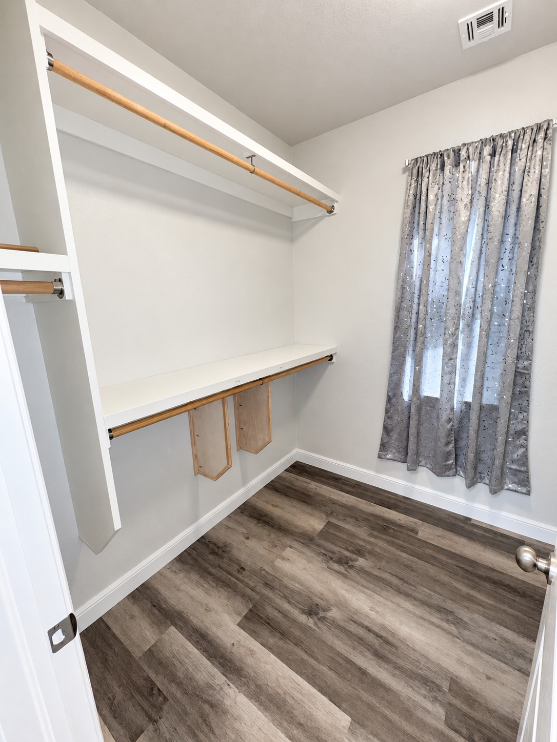 13124 Wode Circle Property Photo 37