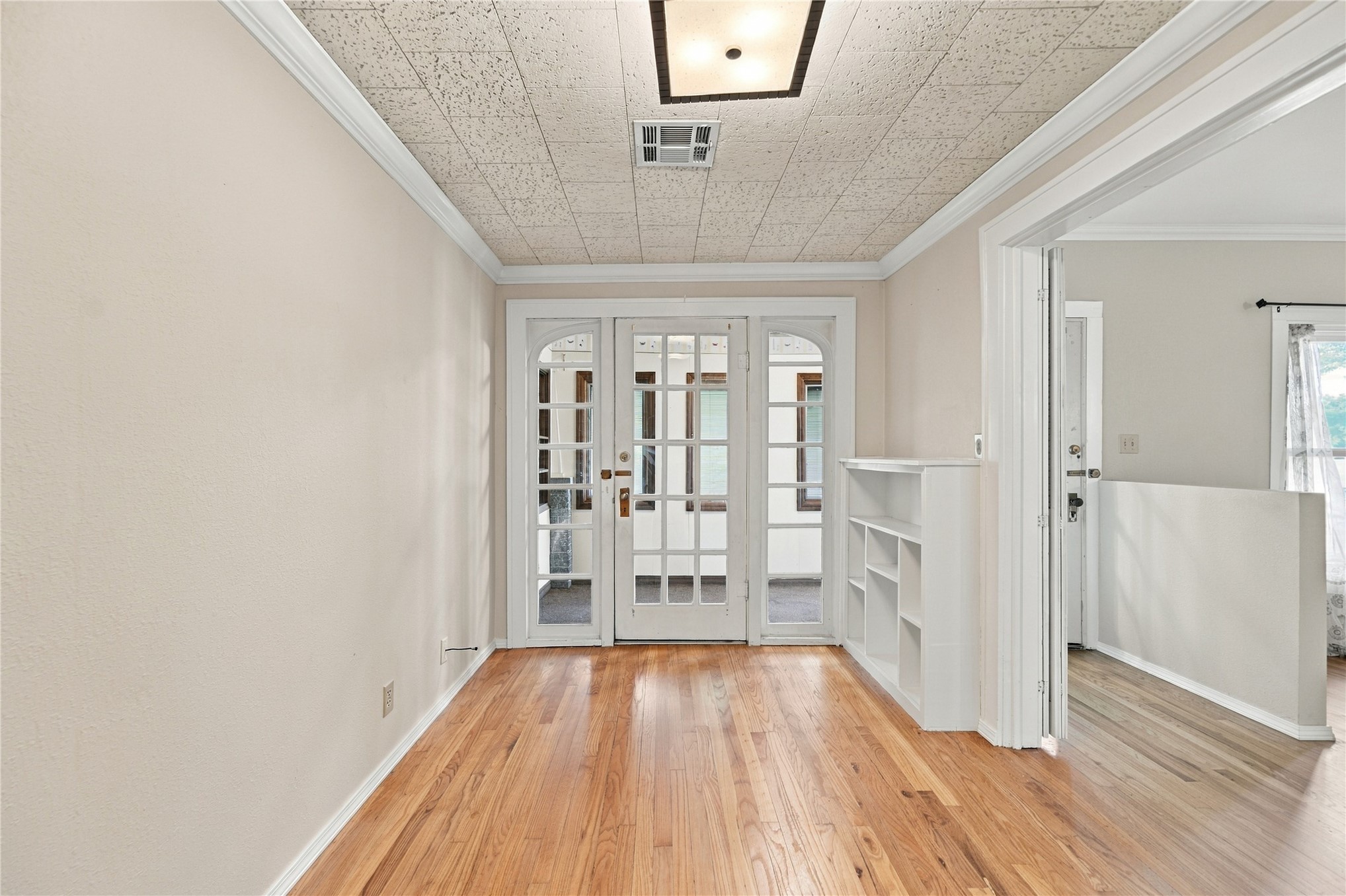 509 N Lincoln Avenue Property Photo 4
