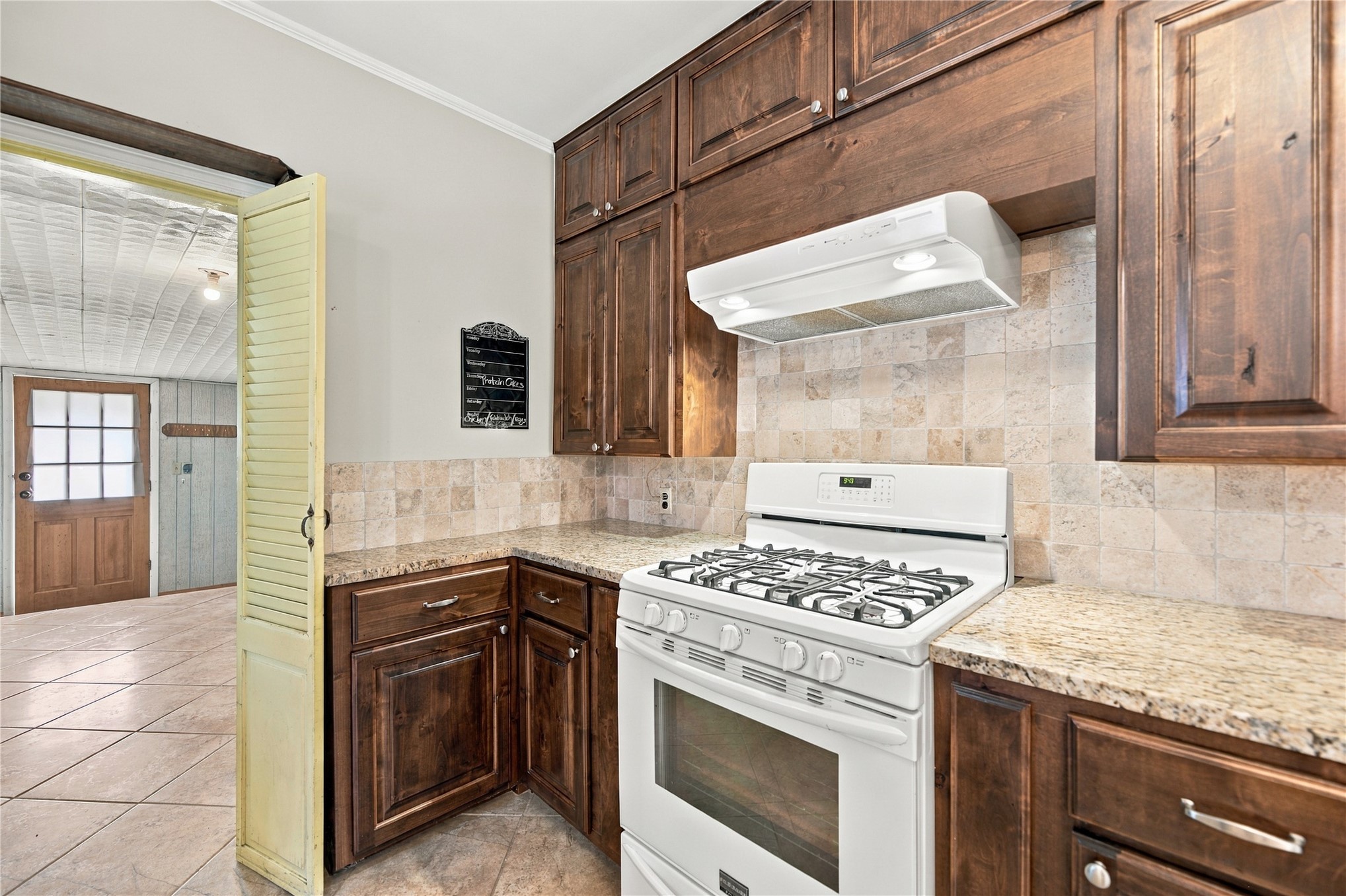 509 N Lincoln Avenue Property Photo 12