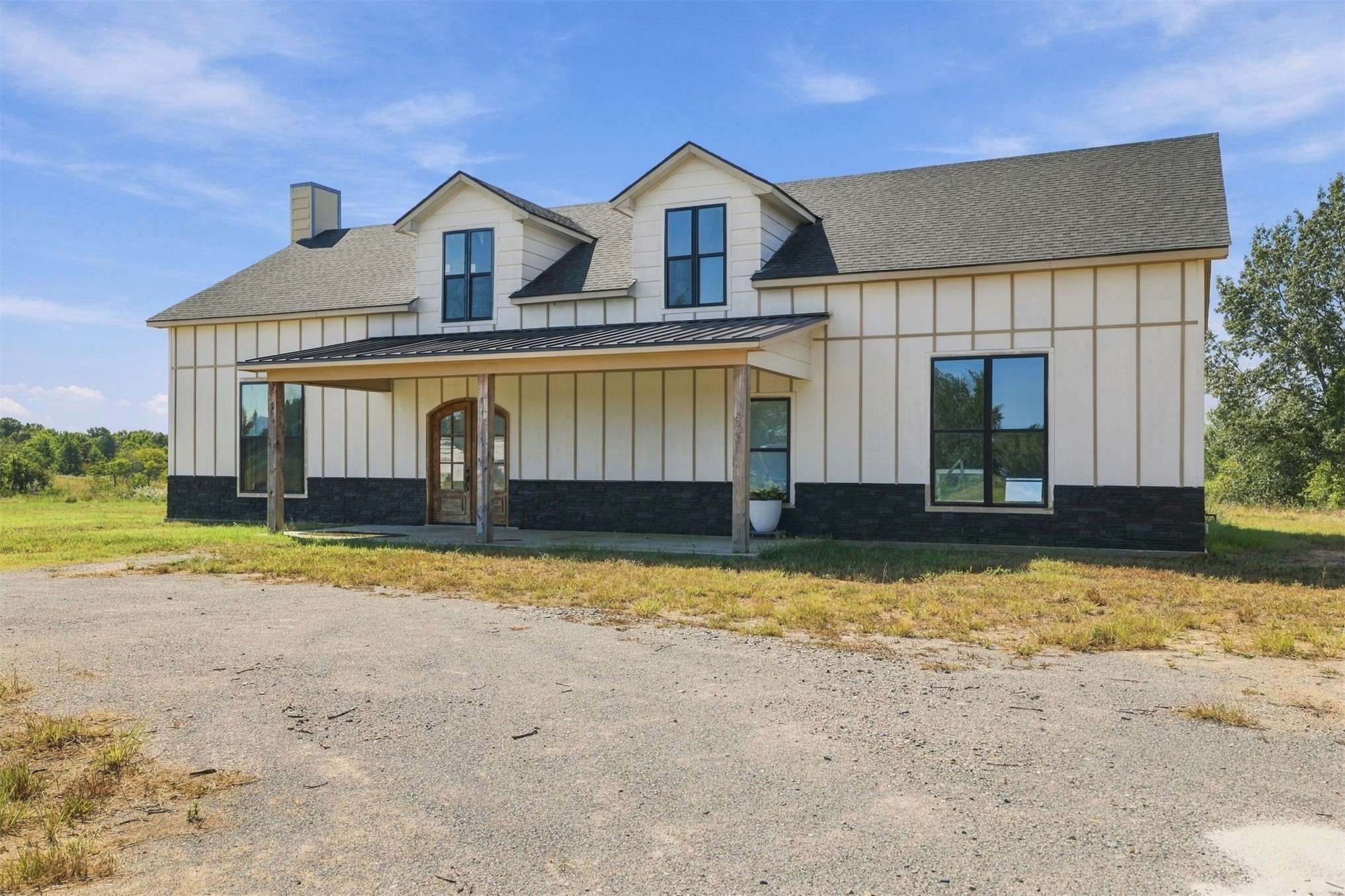 4332 W Twin Oaks Property Photo 4