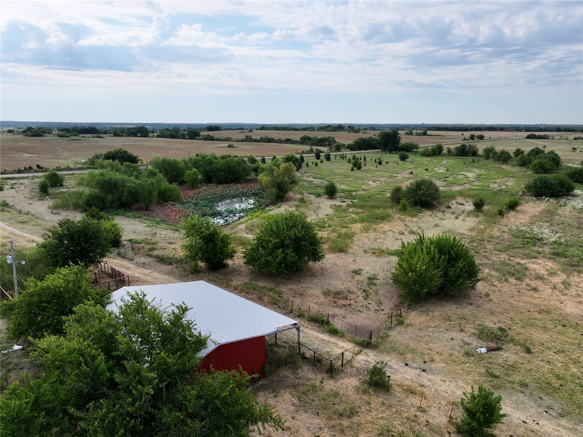 20572 N 3300 Road Property Photo 5