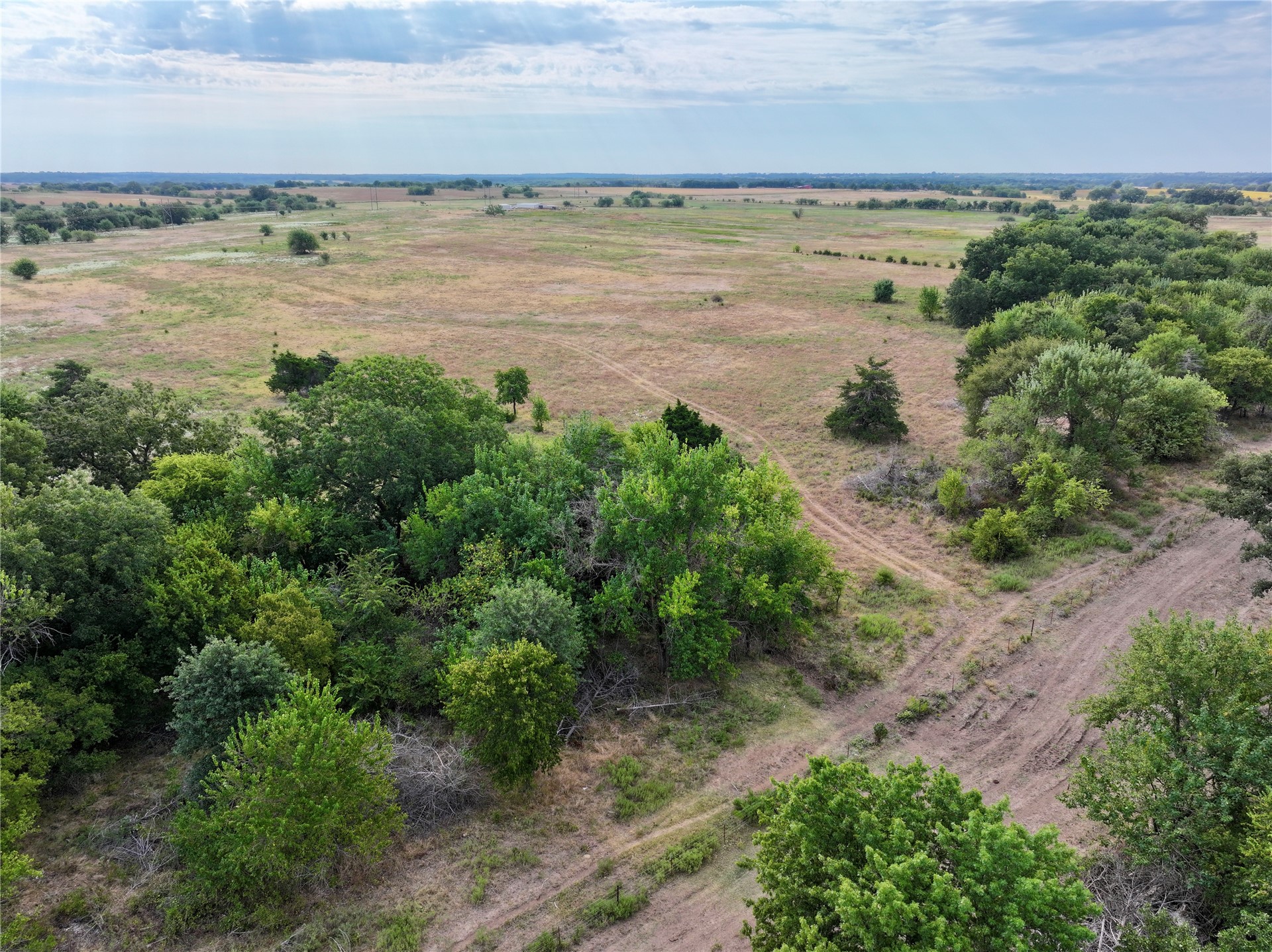 20572 N 3300 Road Property Photo 7