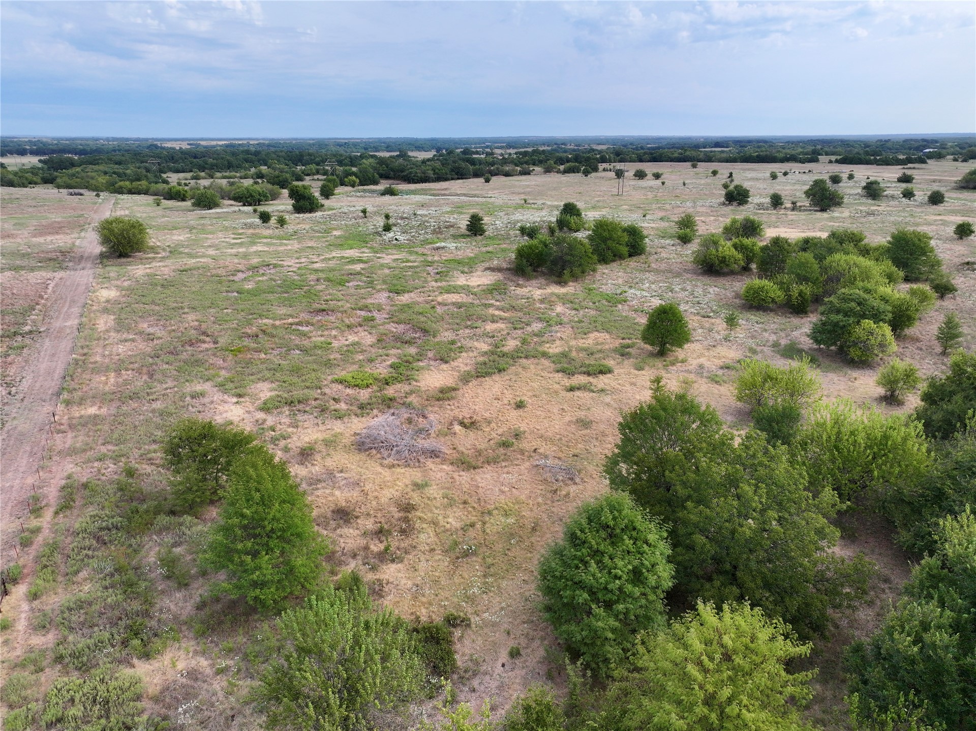 20572 N 3300 Road Property Photo 9