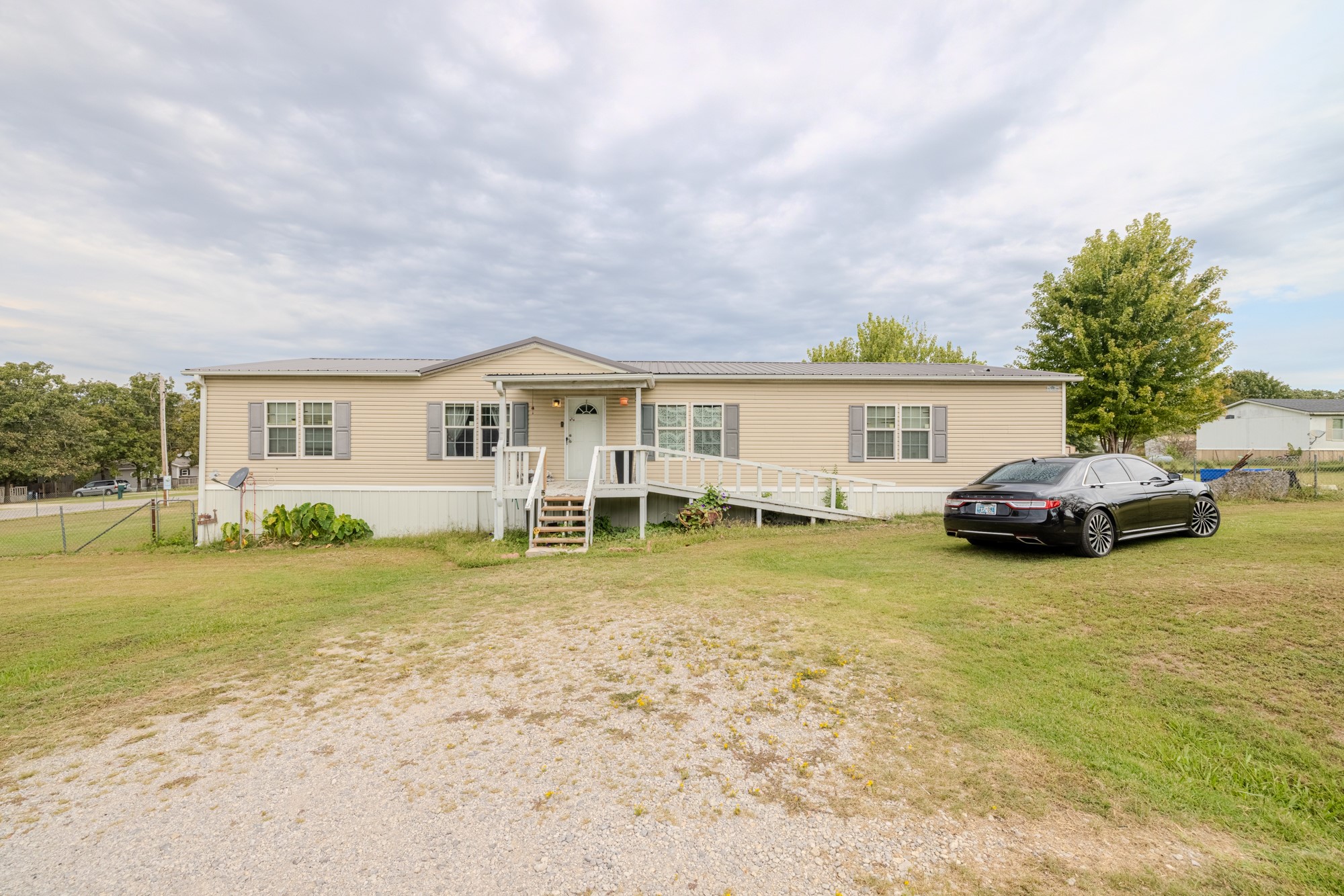 10653 Ridgehorn Street Property Photo 2