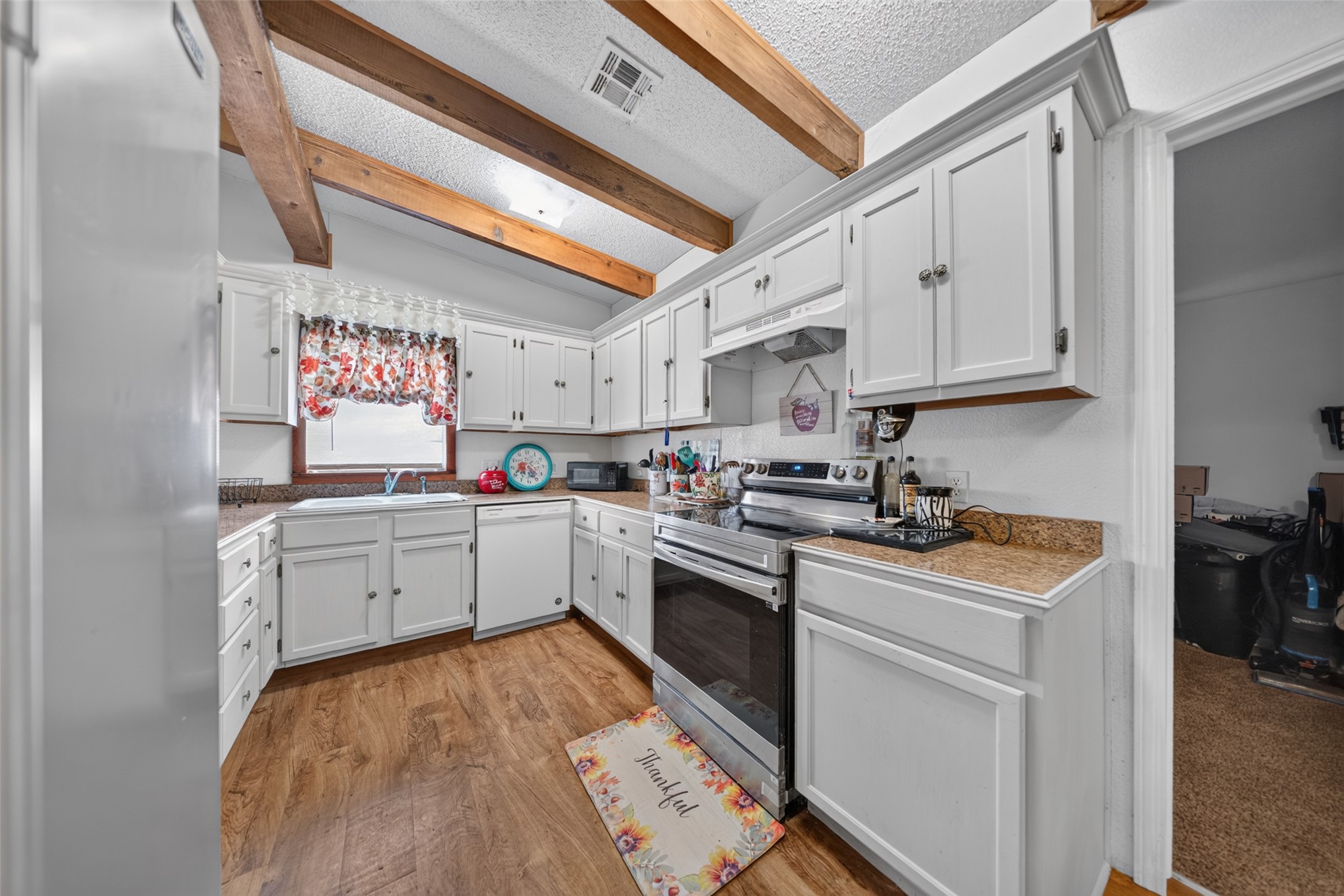 3026 W 578 Road Property Photo 11