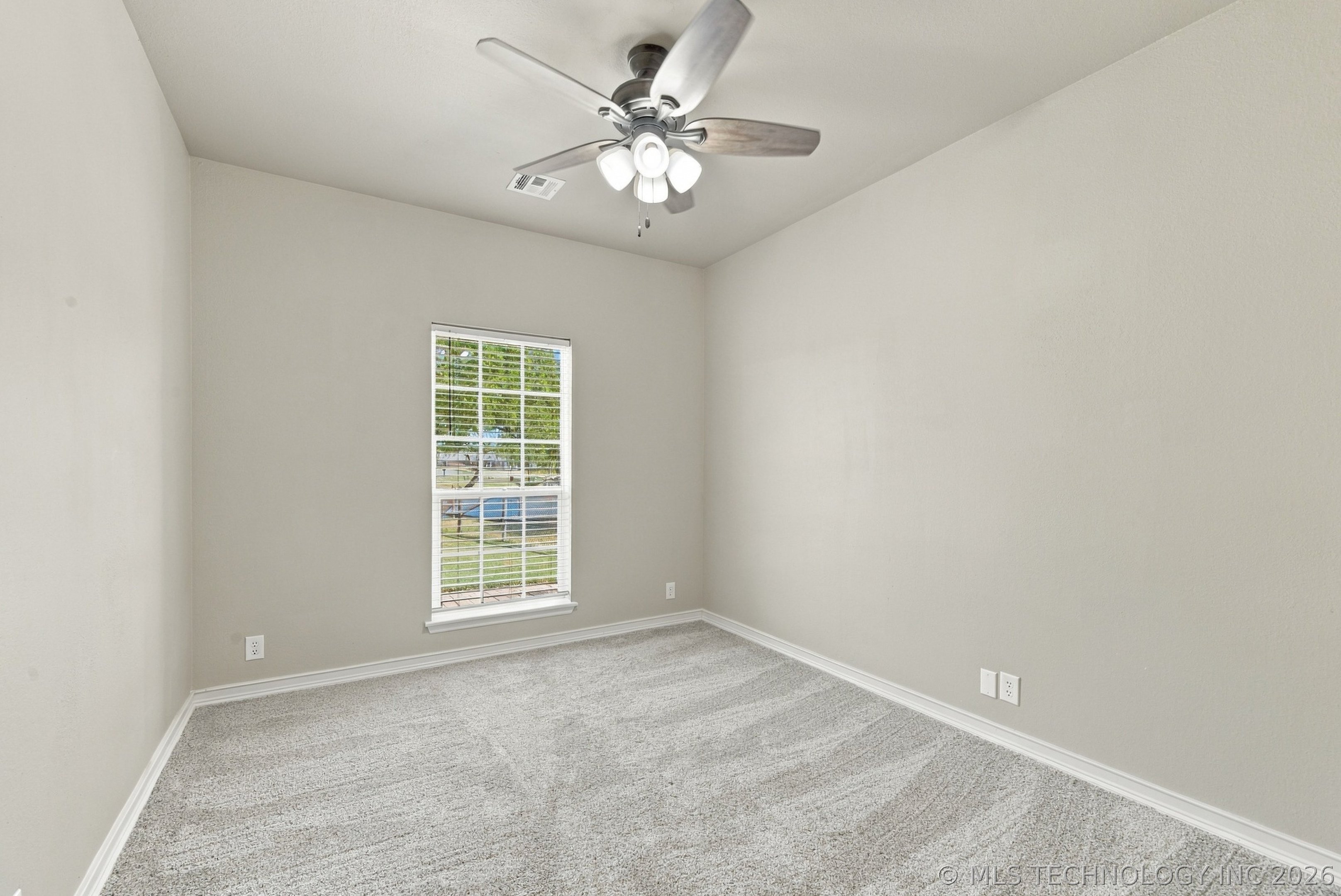 26585 Columbia Crest Drive Property Photo 26