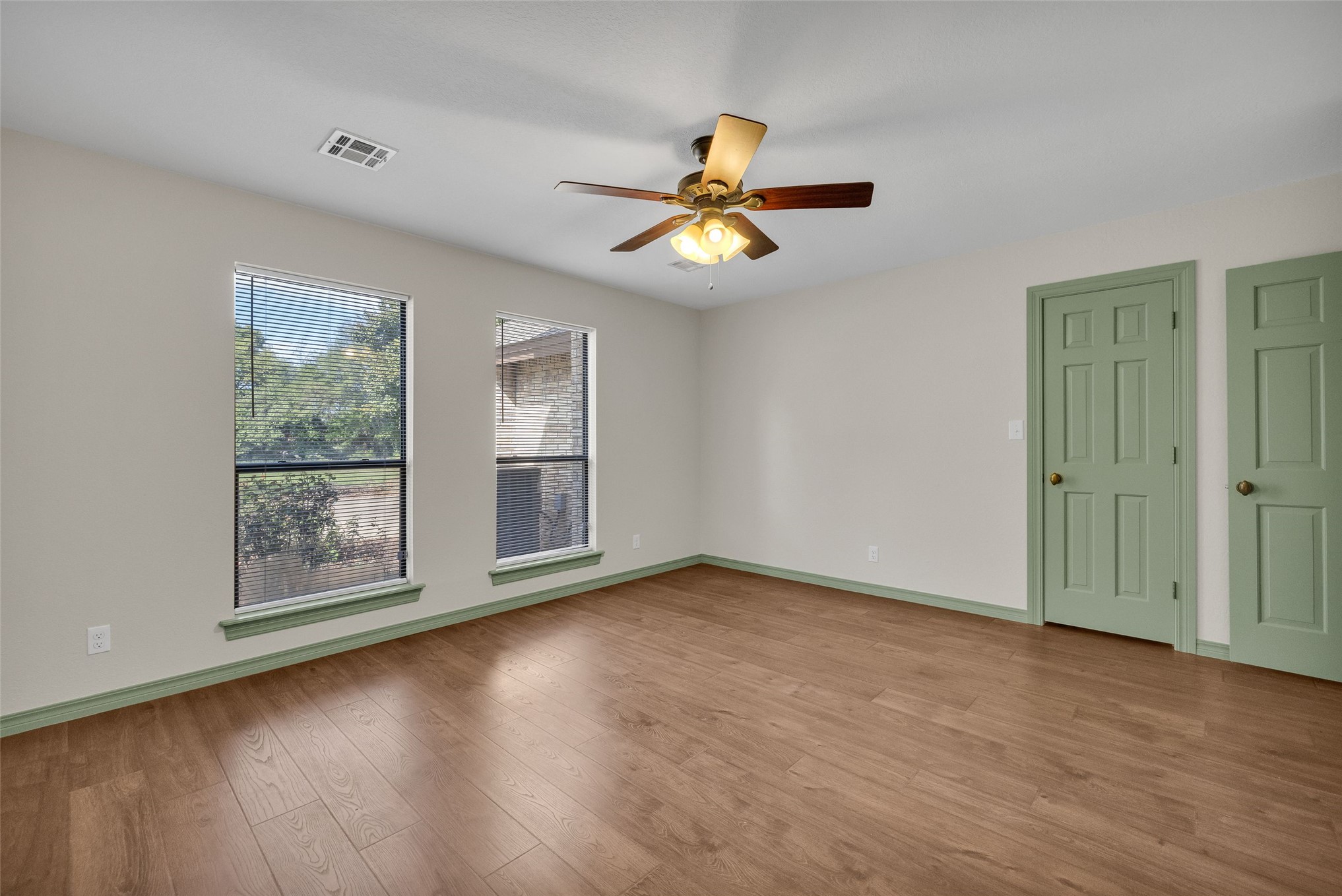 1300 S Bon Terre Street Property Photo 26