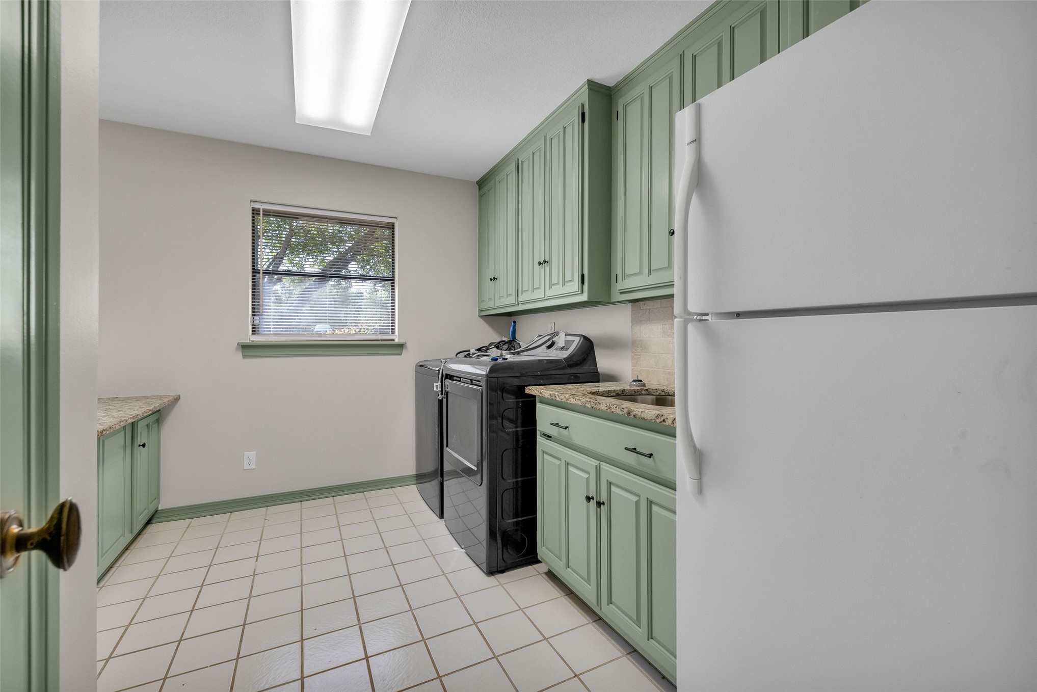 1300 S Bon Terre Street Property Photo 28