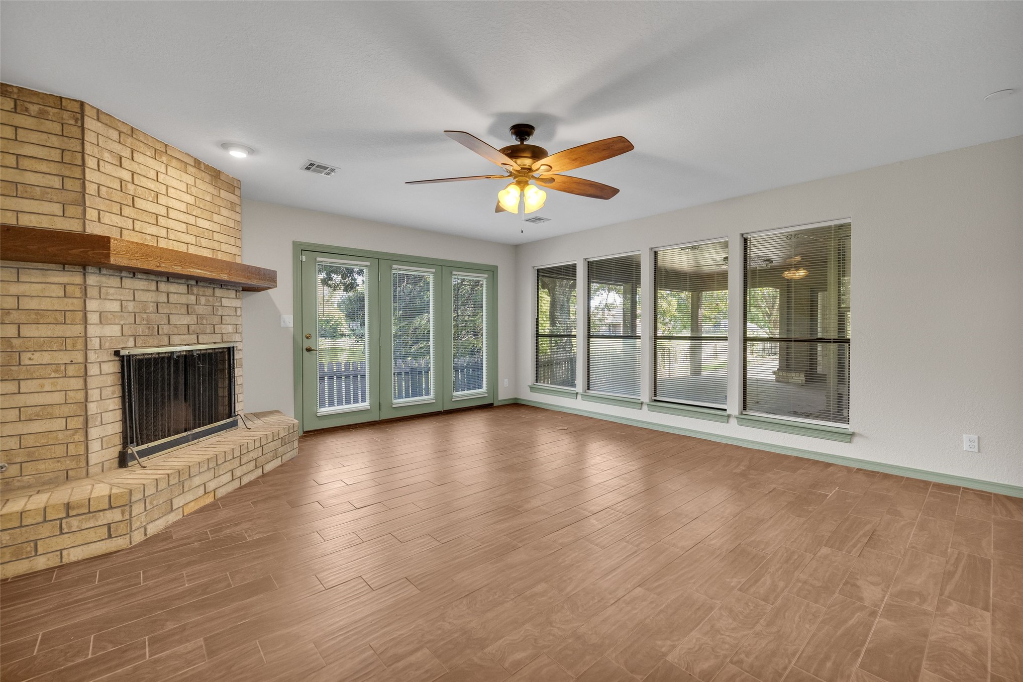 1300 S Bon Terre Street Property Photo 32