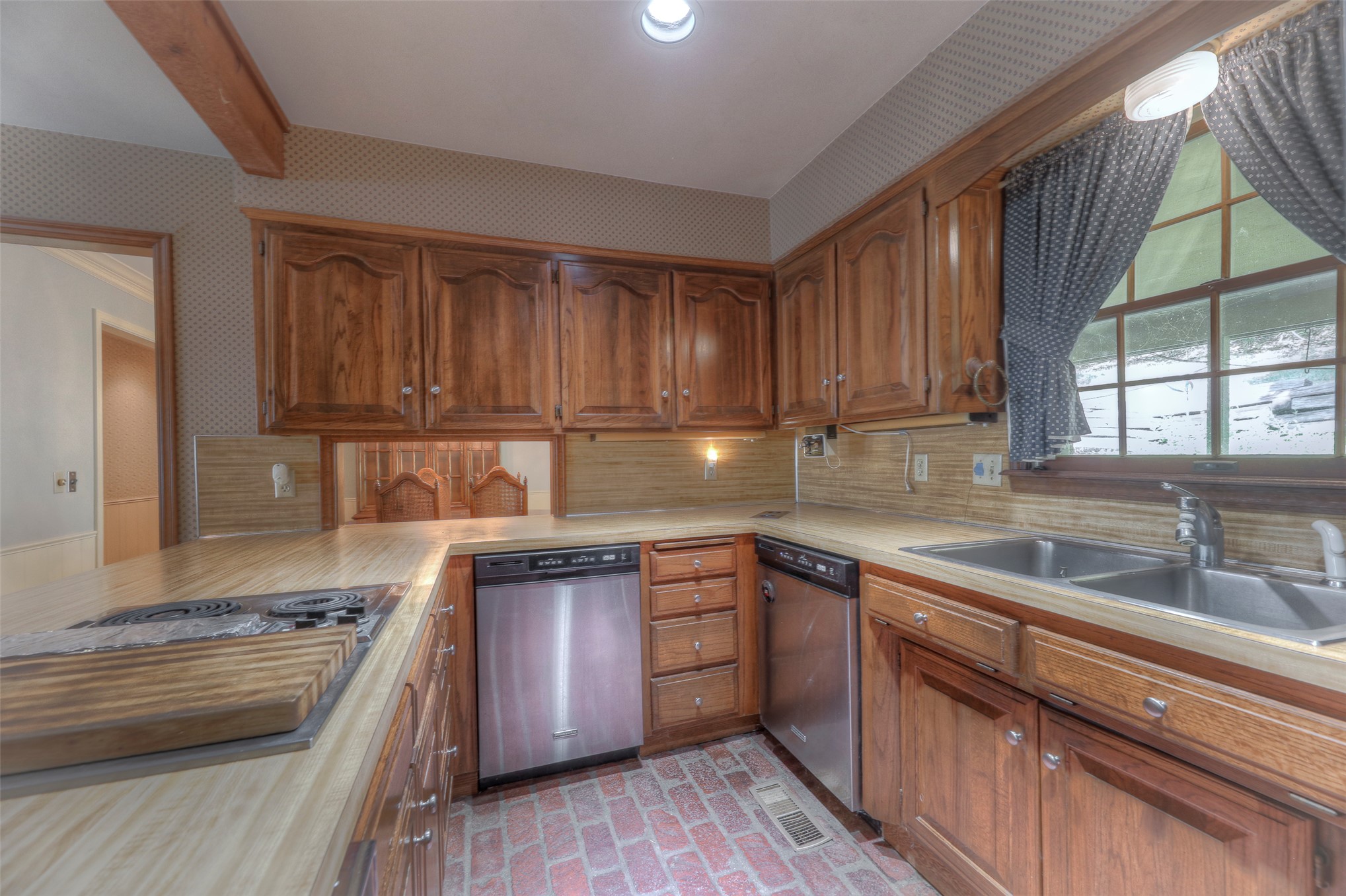 4509 E 79th Street Property Photo 14