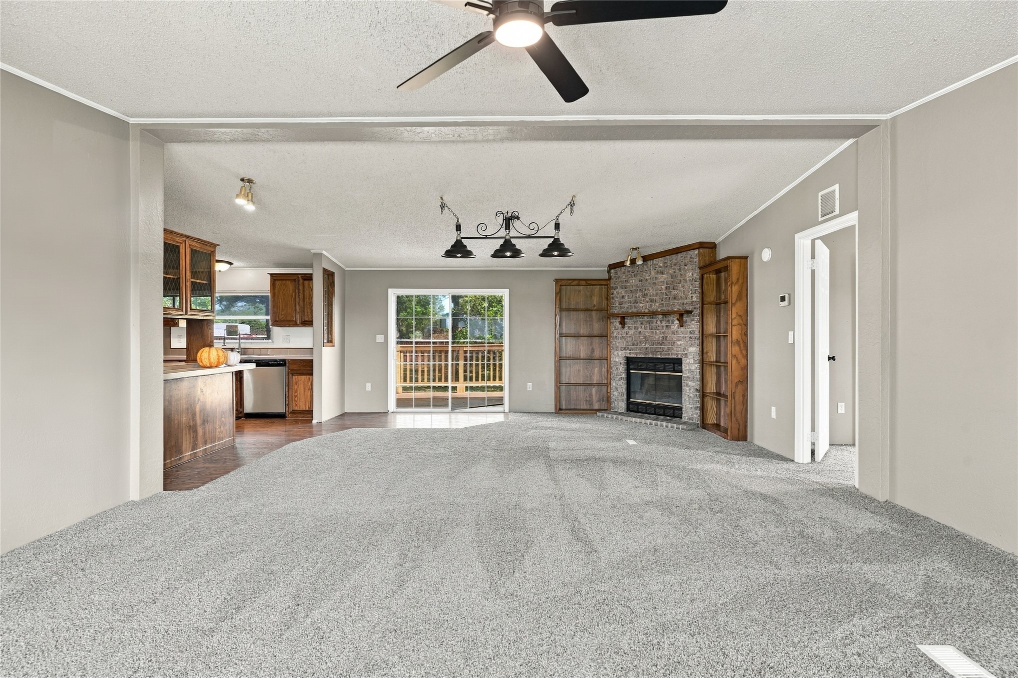 15123 E 440 Road Property Photo 10