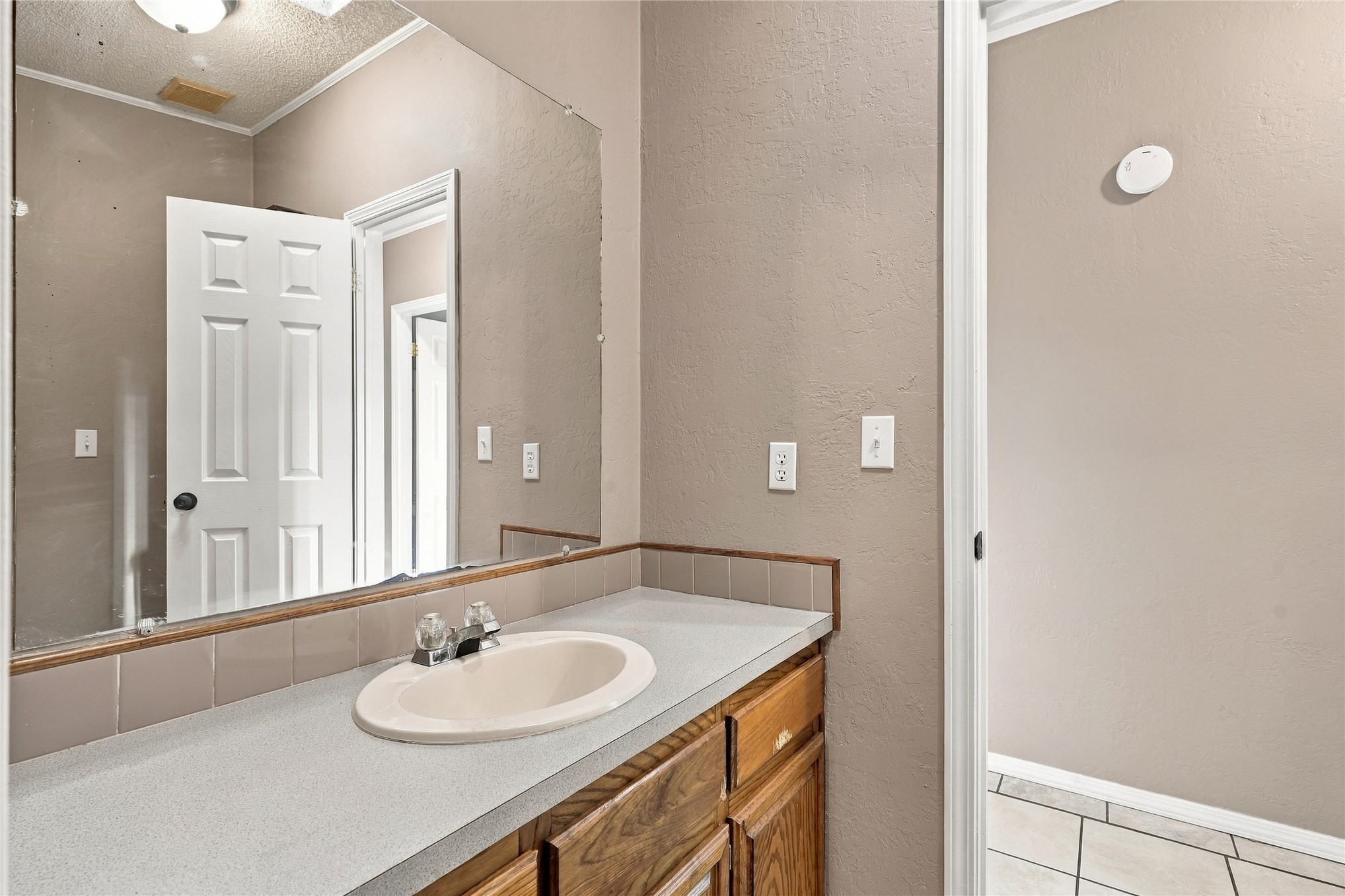 15123 E 440 Road Property Photo 39