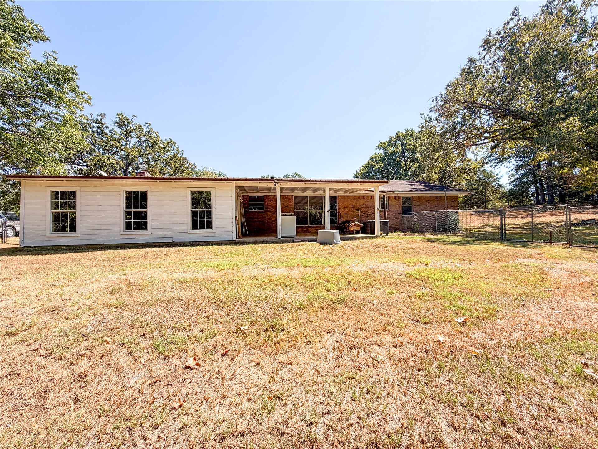 1372 N 4220 Road Property Photo 5