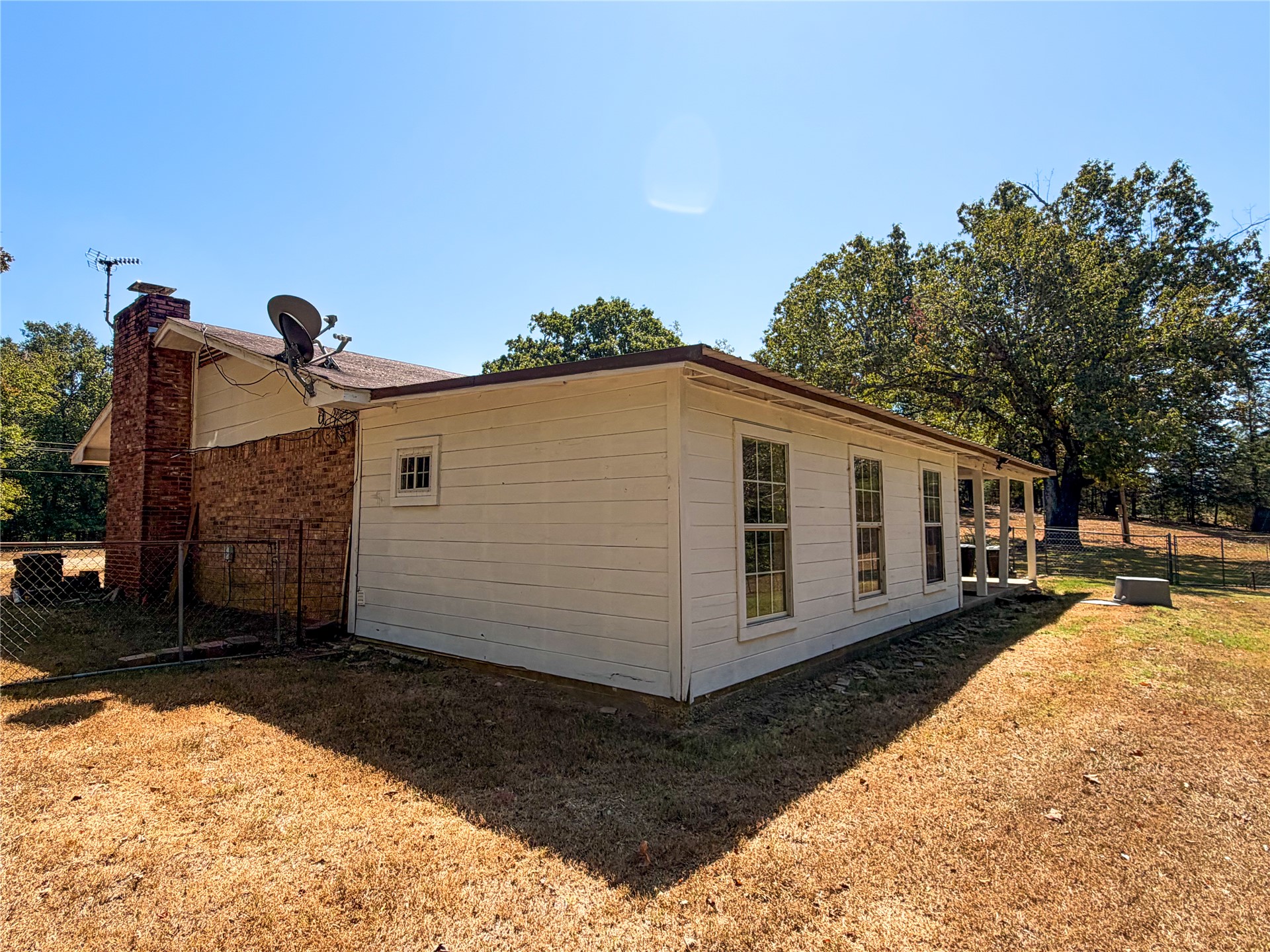 1372 N 4220 Road Property Photo 9