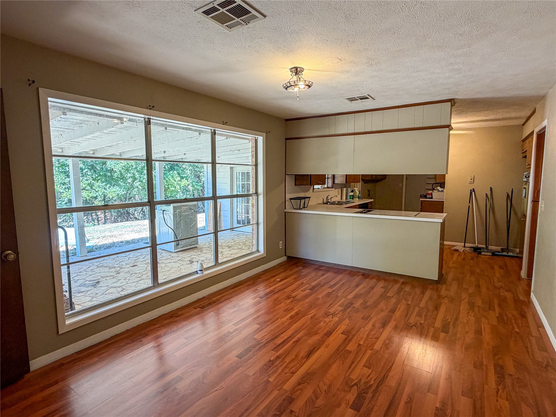1372 N 4220 Road Property Photo 27
