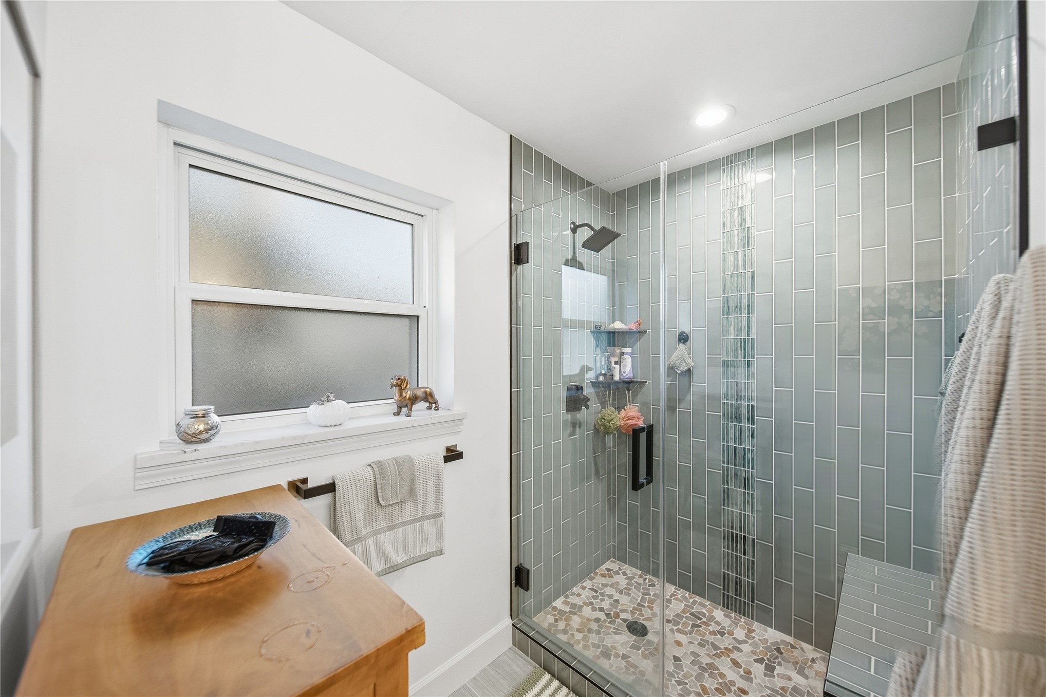 7610 S Maplewood Avenue Property Photo 22