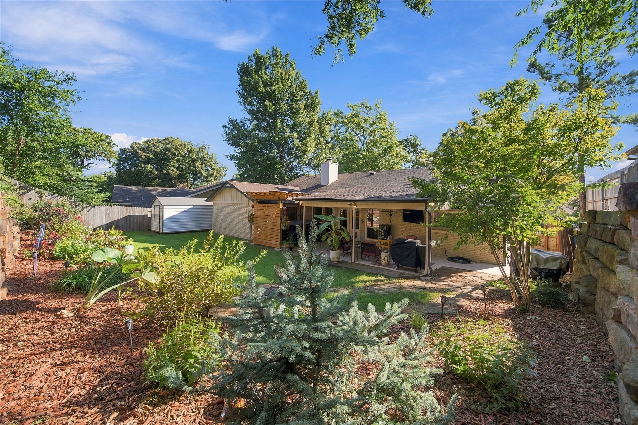 7610 S Maplewood Avenue Property Photo 33