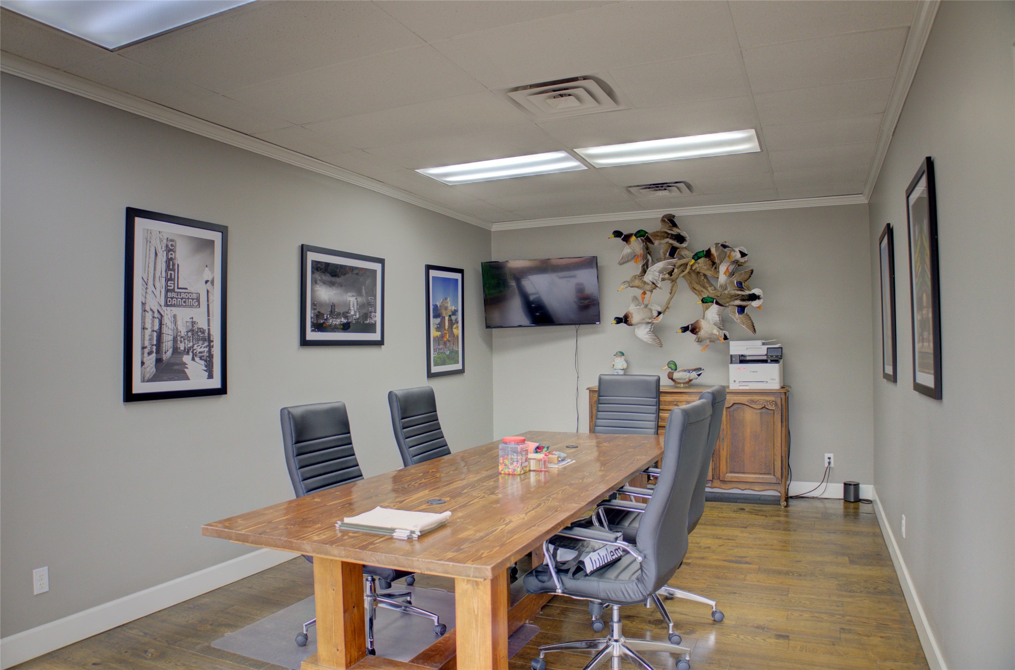 120 S Date Street Property Photo 6