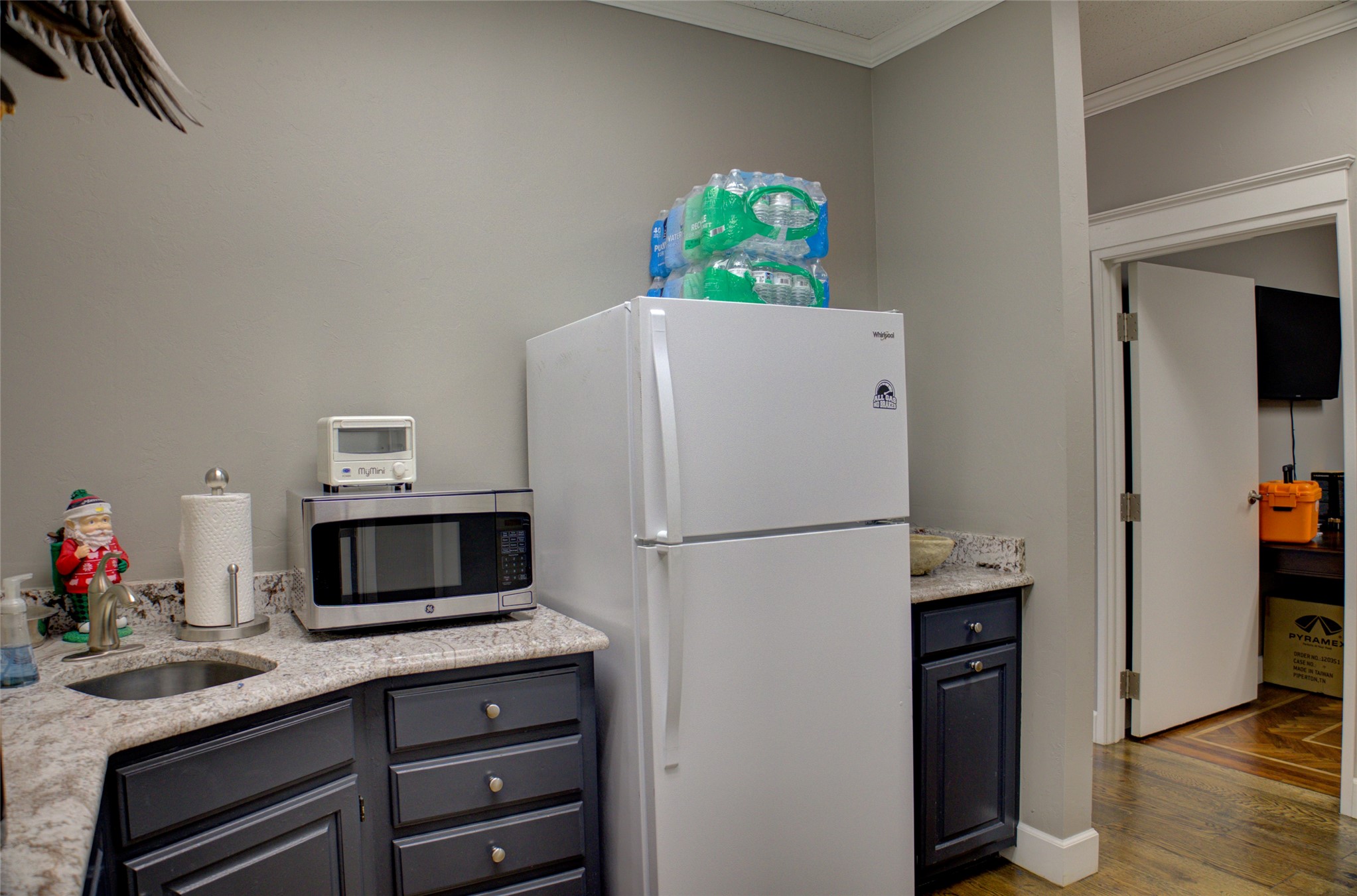 120 S Date Street Property Photo 20