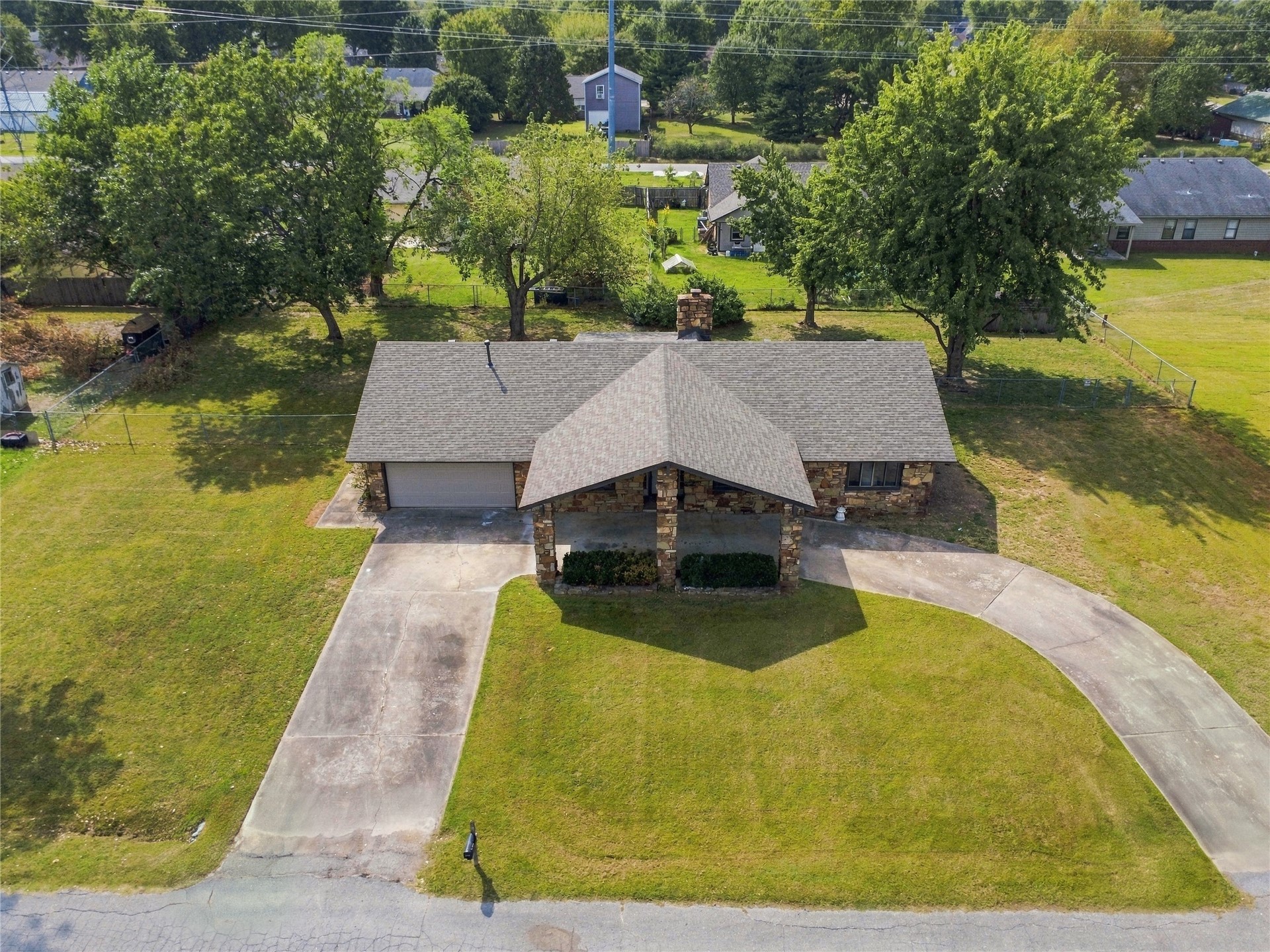 20938 E 35th Place S Property Photo 4
