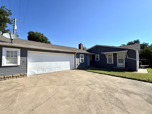 2635095 Property Photo 1