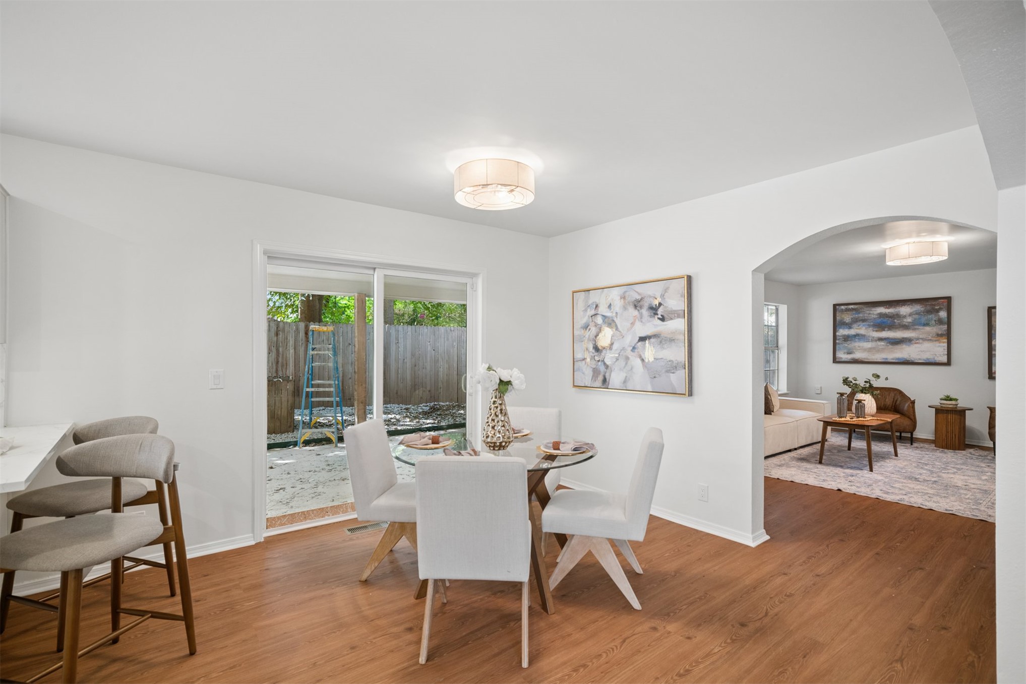9226 S Fulton Avenue Property Photo 11