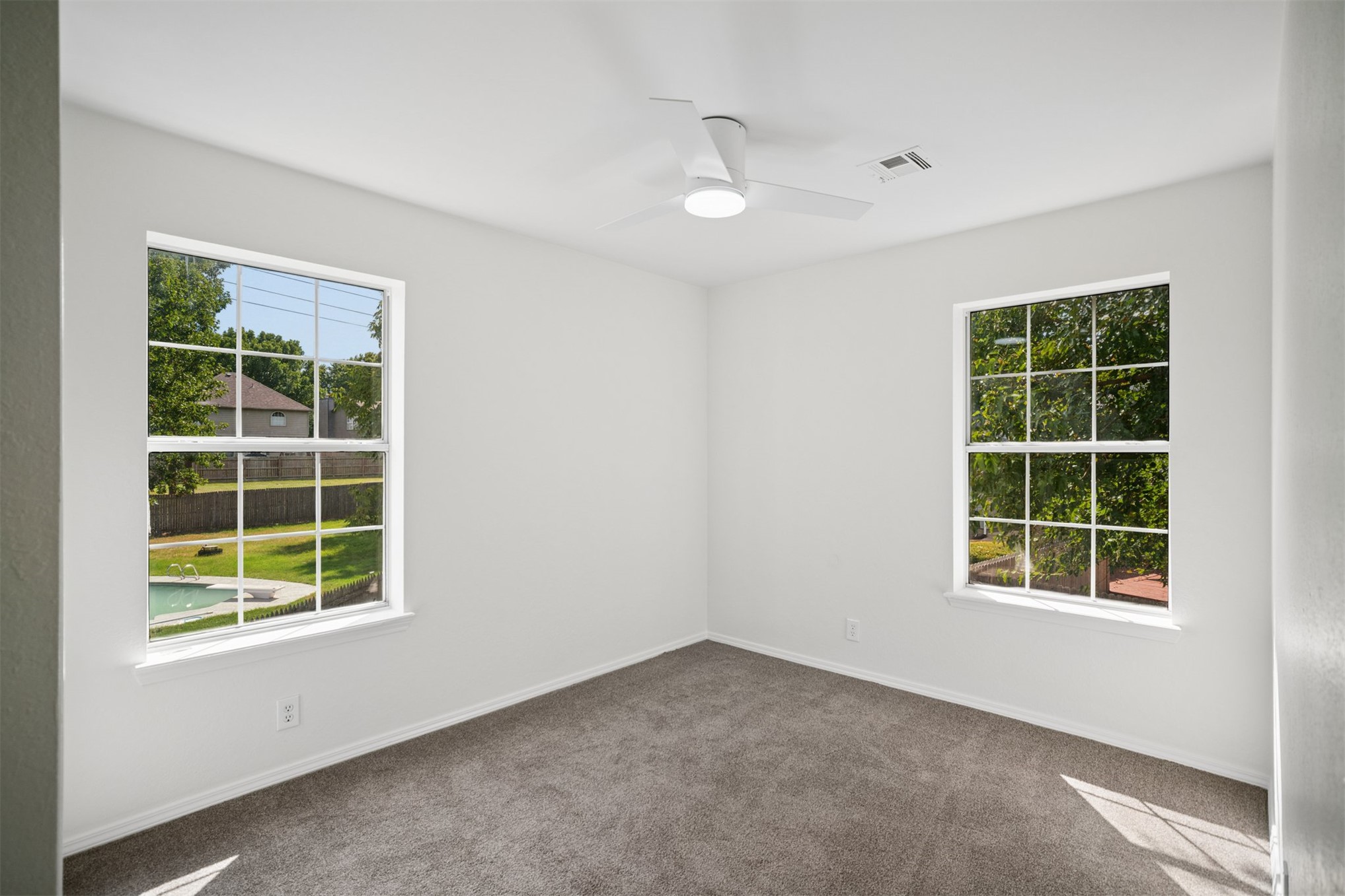 9226 S Fulton Avenue Property Photo 35