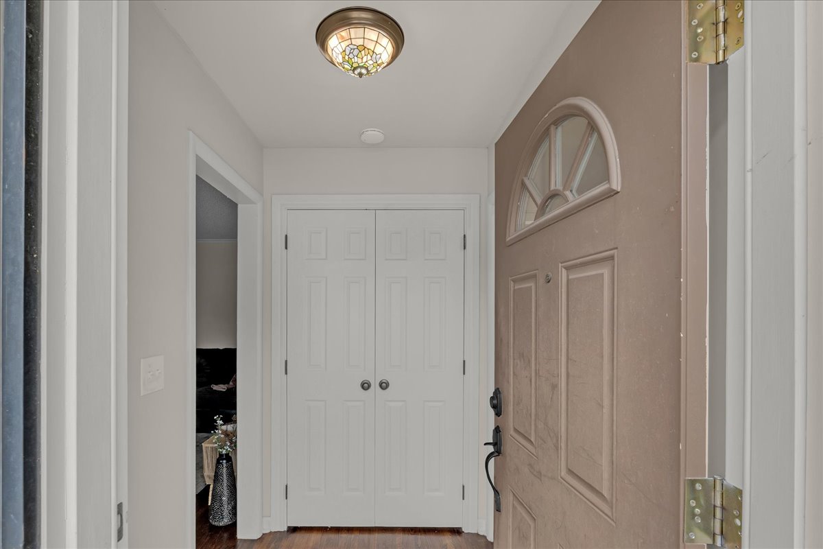 6726 E 28th Street Property Photo 3